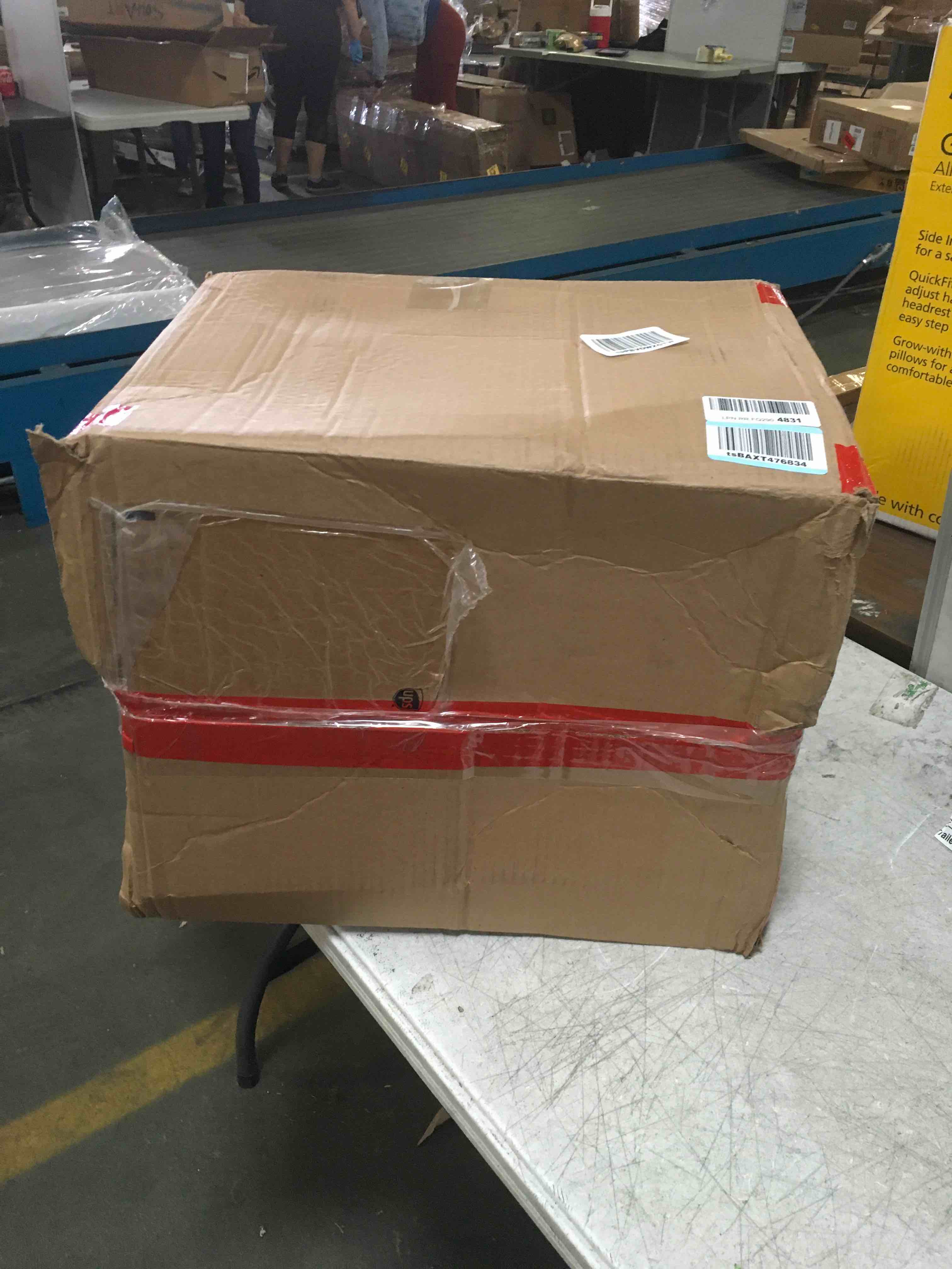 https://s3.amazonaws.com/lotting-images-prod/bidfta/BLU5105667_1694628060457.jpeg