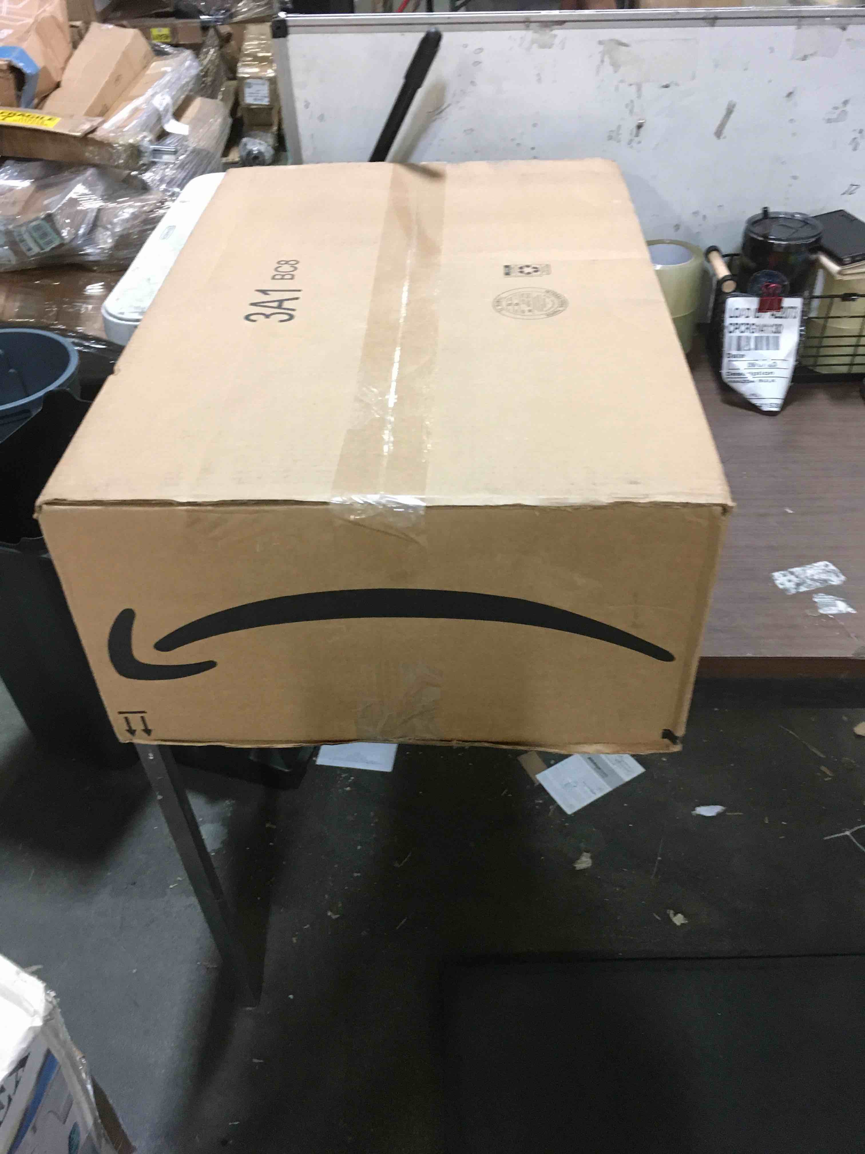https://s3.amazonaws.com/lotting-images-prod/bidfta/BLU5105735_1694691577641.jpeg