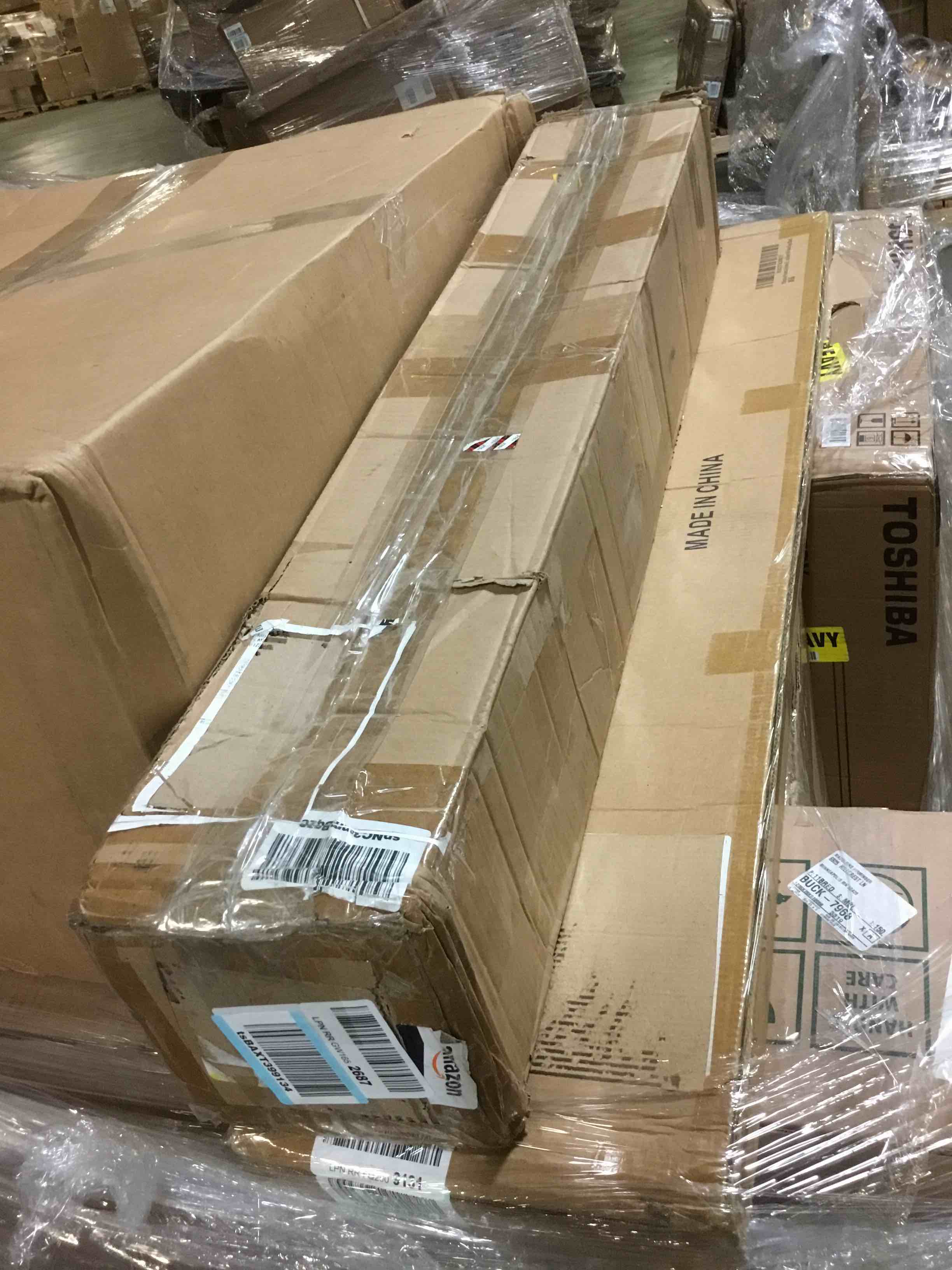 https://s3.amazonaws.com/lotting-images-prod/bidfta/BLU5105904_1694775961989.jpeg