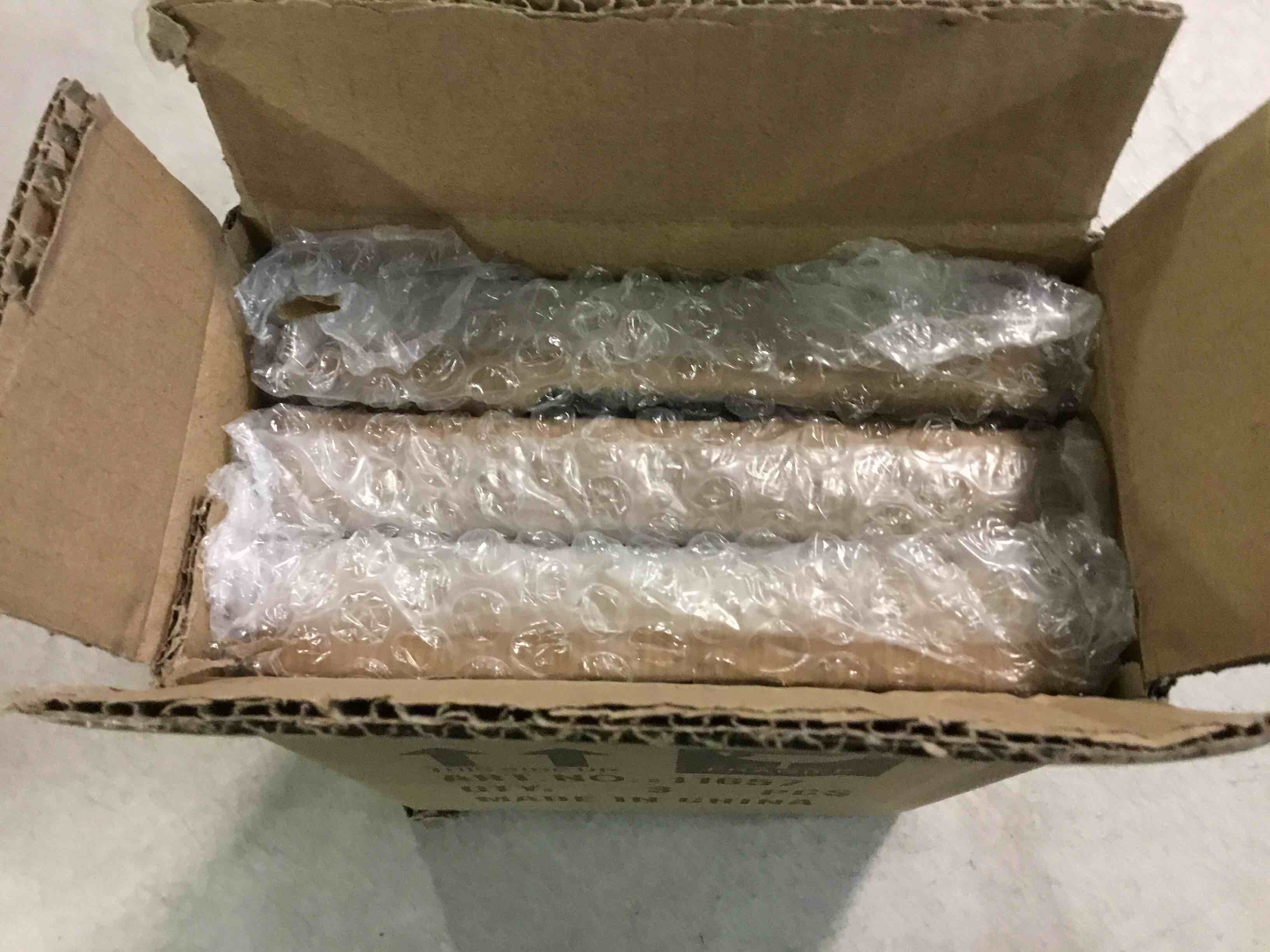https://s3.amazonaws.com/lotting-images-prod/bidfta/BLU5107848_1694776499579.jpeg