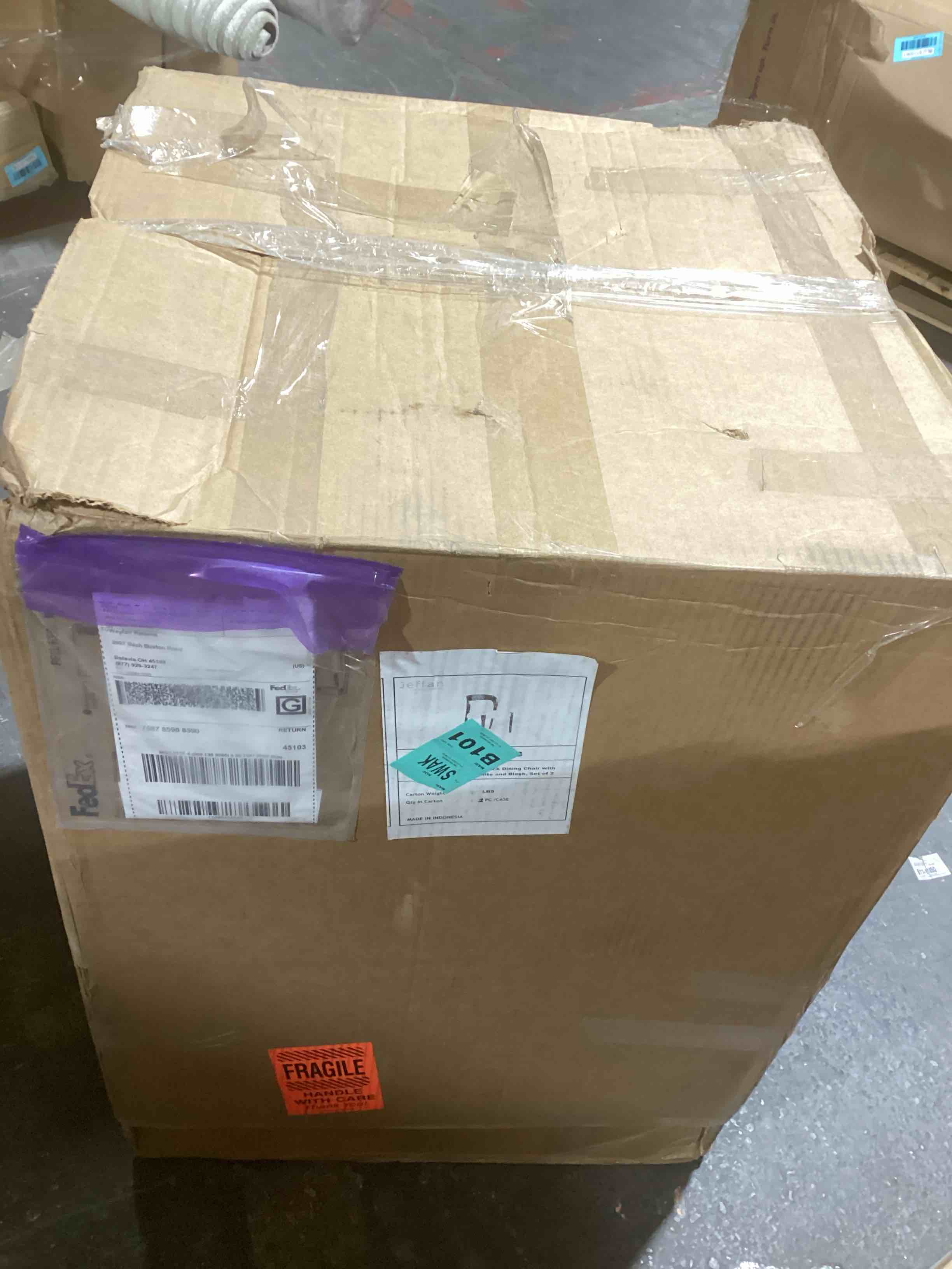 https://s3.amazonaws.com/lotting-images-prod/bidfta/BLU5108490_1707227507832.jpeg
