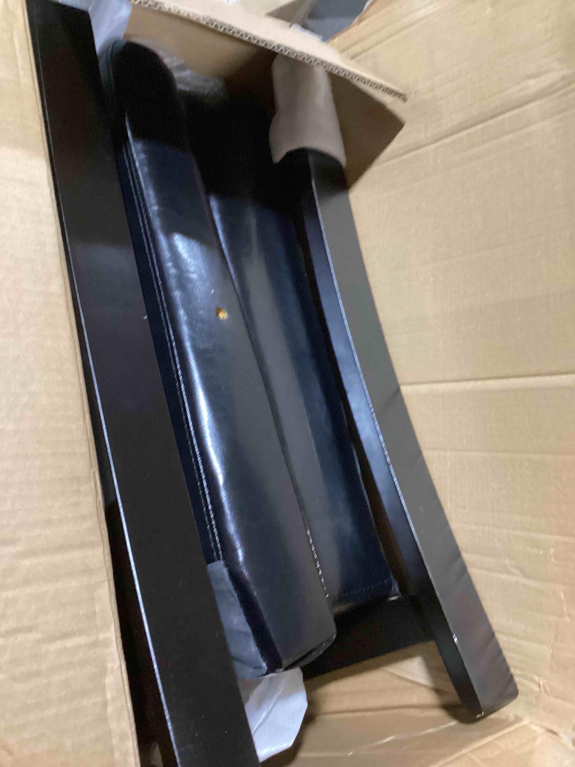https://s3.amazonaws.com/lotting-images-prod/bidfta/BLU5108824_1707414219328.jpeg