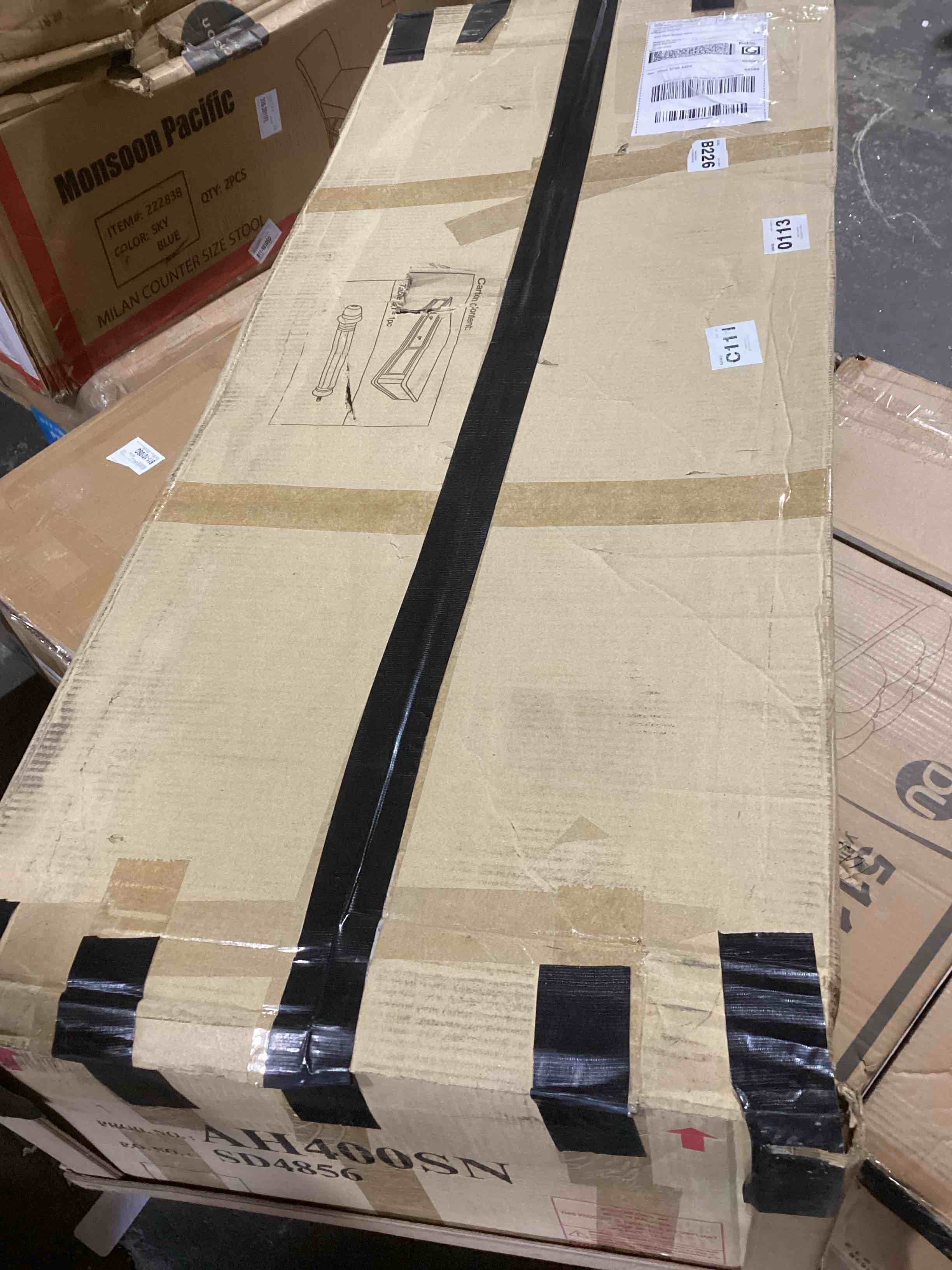 https://s3.amazonaws.com/lotting-images-prod/bidfta/BLU5109042_1707587536386.jpeg