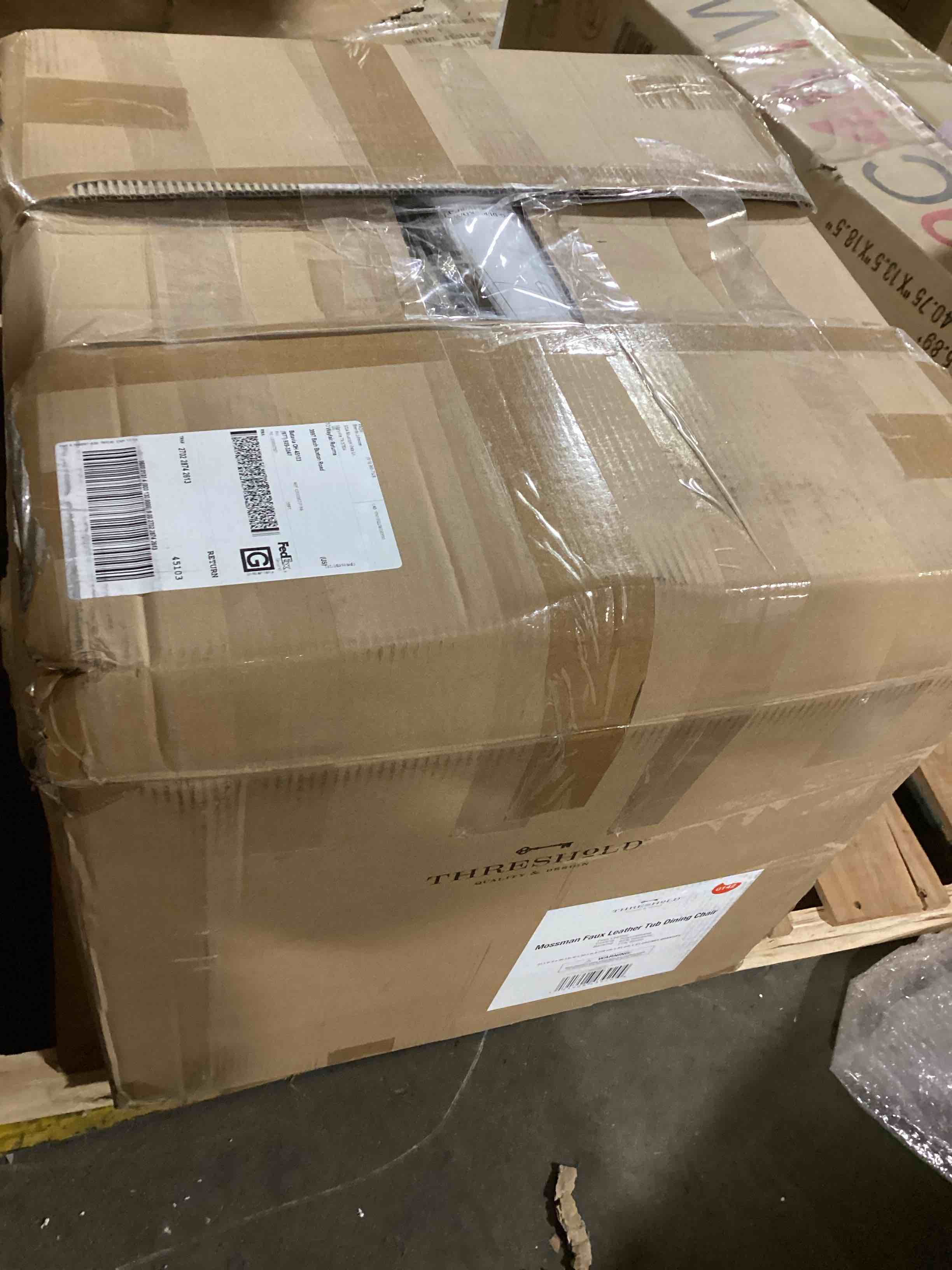 https://s3.amazonaws.com/lotting-images-prod/bidfta/BLU5109163_1707765881045.jpeg