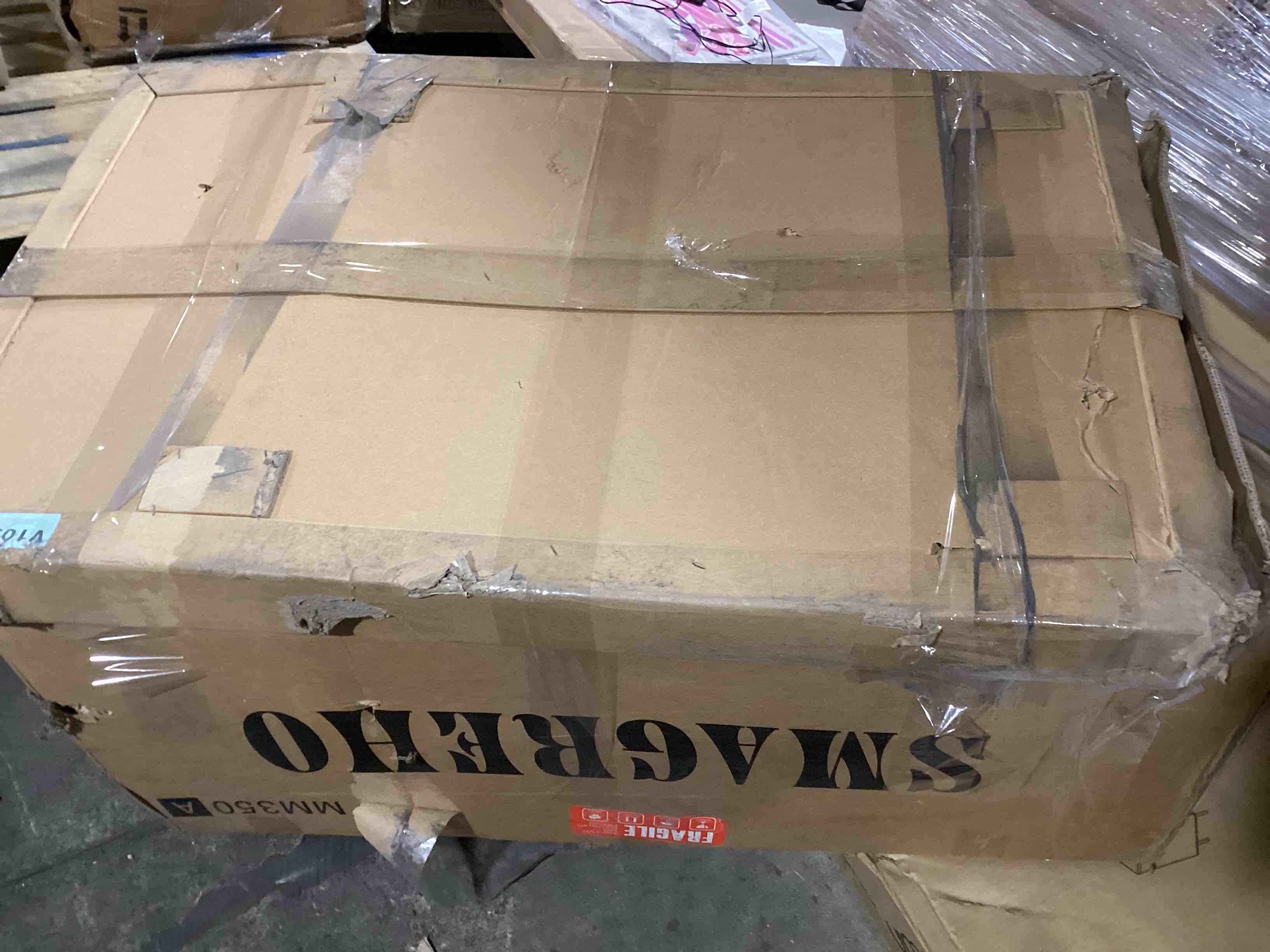 https://s3.amazonaws.com/lotting-images-prod/bidfta/BLU5109331_1707852866023.jpeg