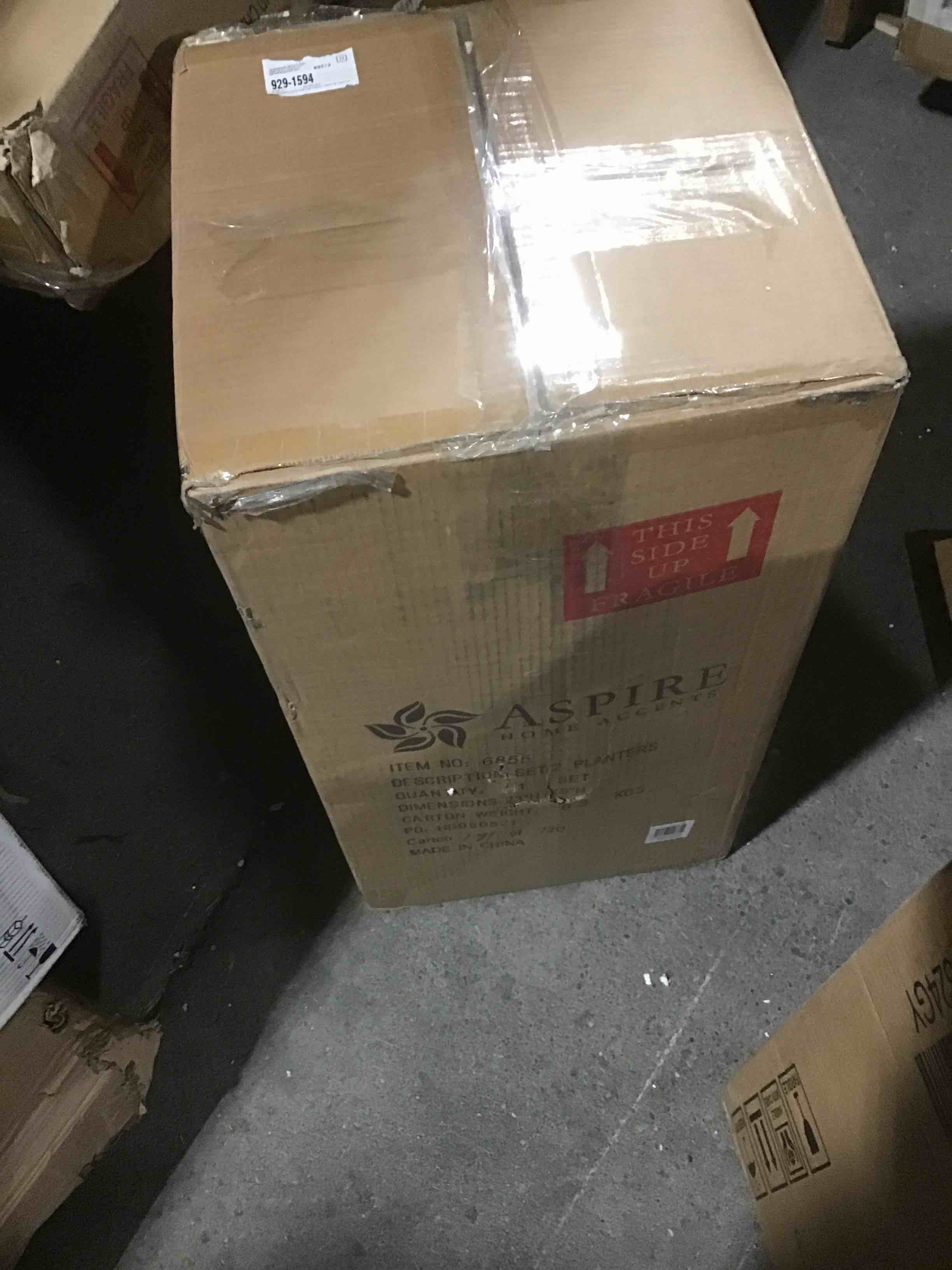 https://s3.amazonaws.com/lotting-images-prod/bidfta/BLU5109515_1706629890874.jpeg