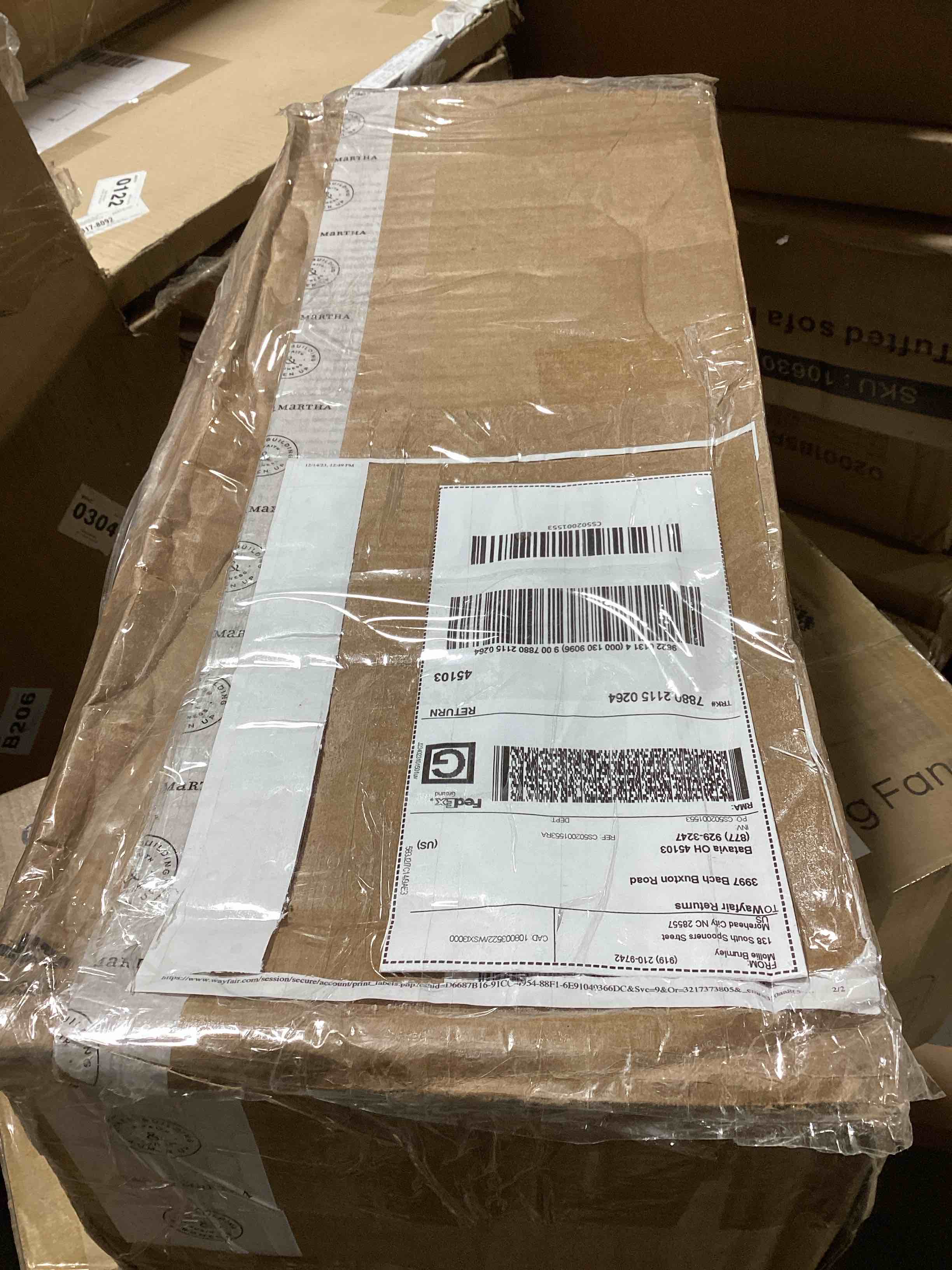 https://s3.amazonaws.com/lotting-images-prod/bidfta/BLU5110379_1707415448789.jpeg