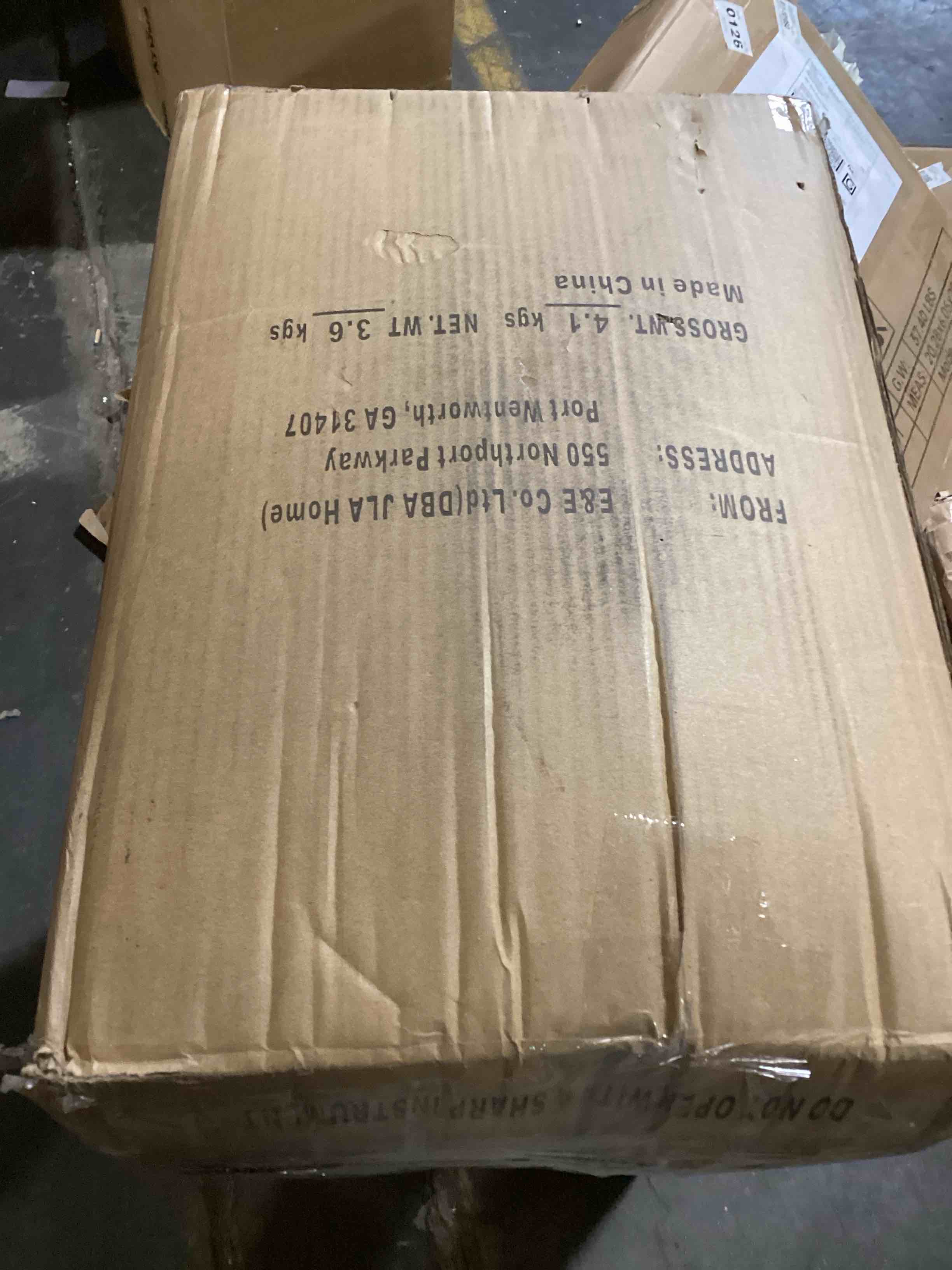 https://s3.amazonaws.com/lotting-images-prod/bidfta/BLU5110578_1707586954009.jpeg