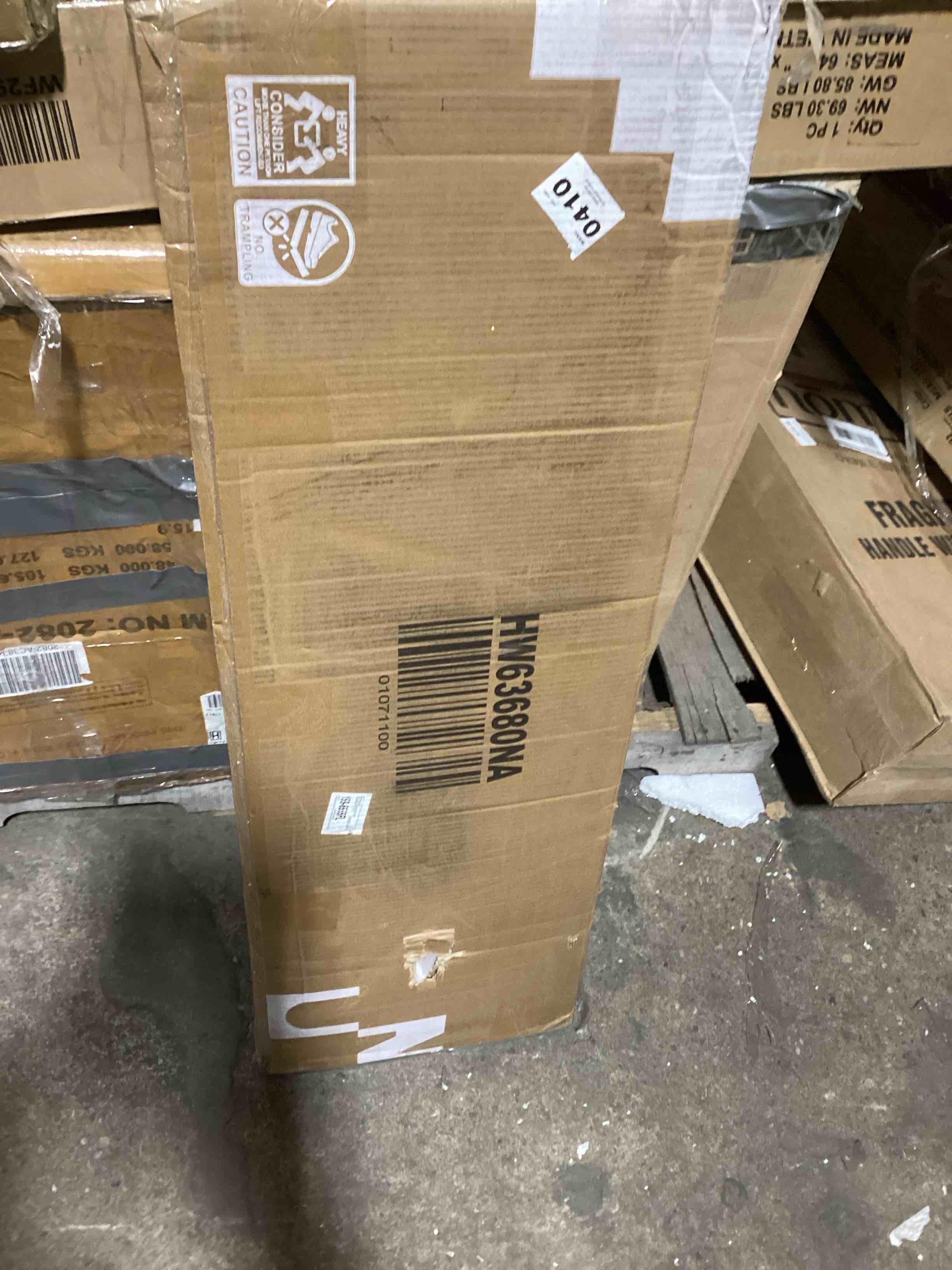 https://s3.amazonaws.com/lotting-images-prod/bidfta/BLU5110897_1707849113631.jpeg