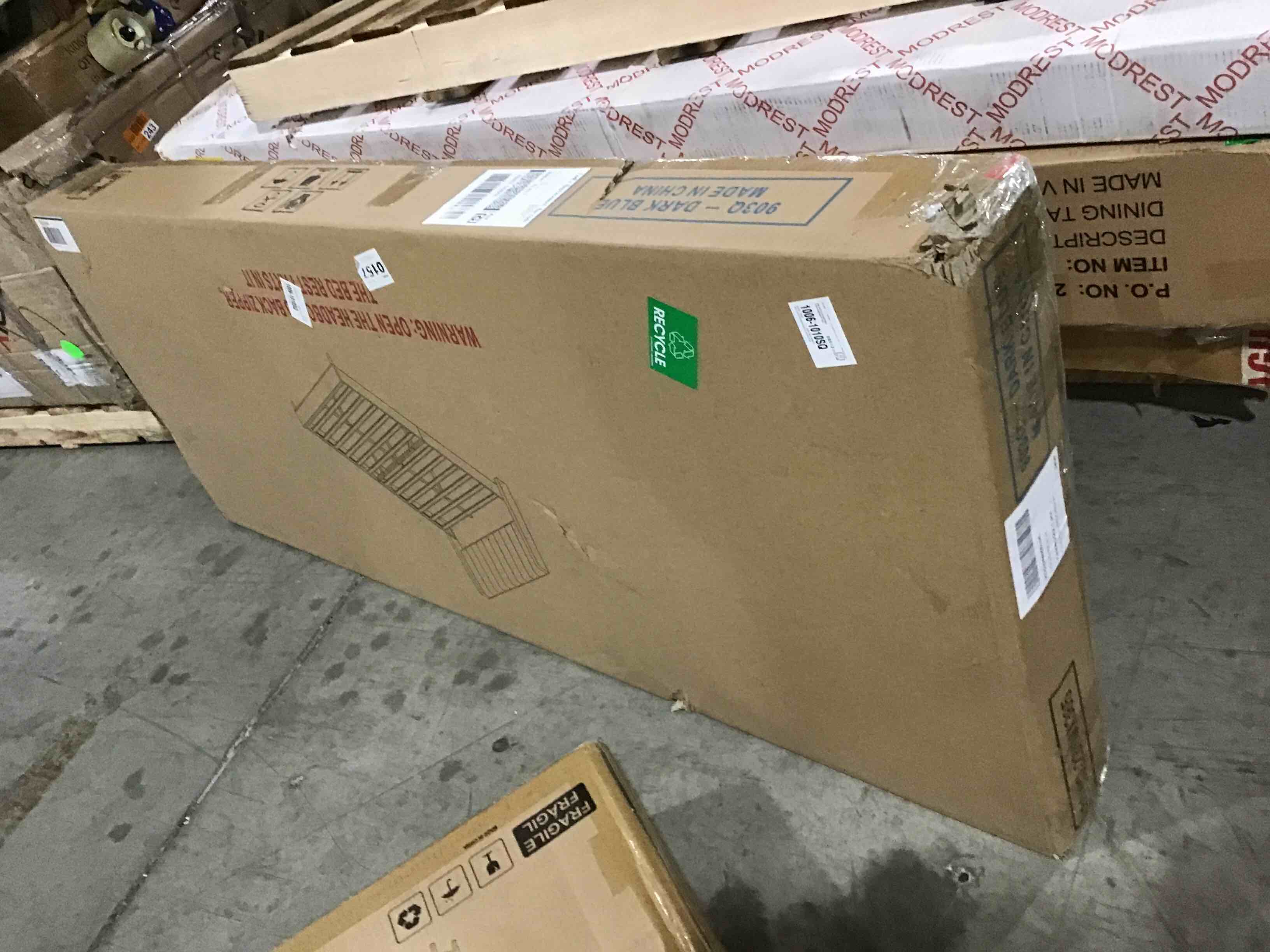 https://s3.amazonaws.com/lotting-images-prod/bidfta/BLU5110952_1706729115169.jpeg