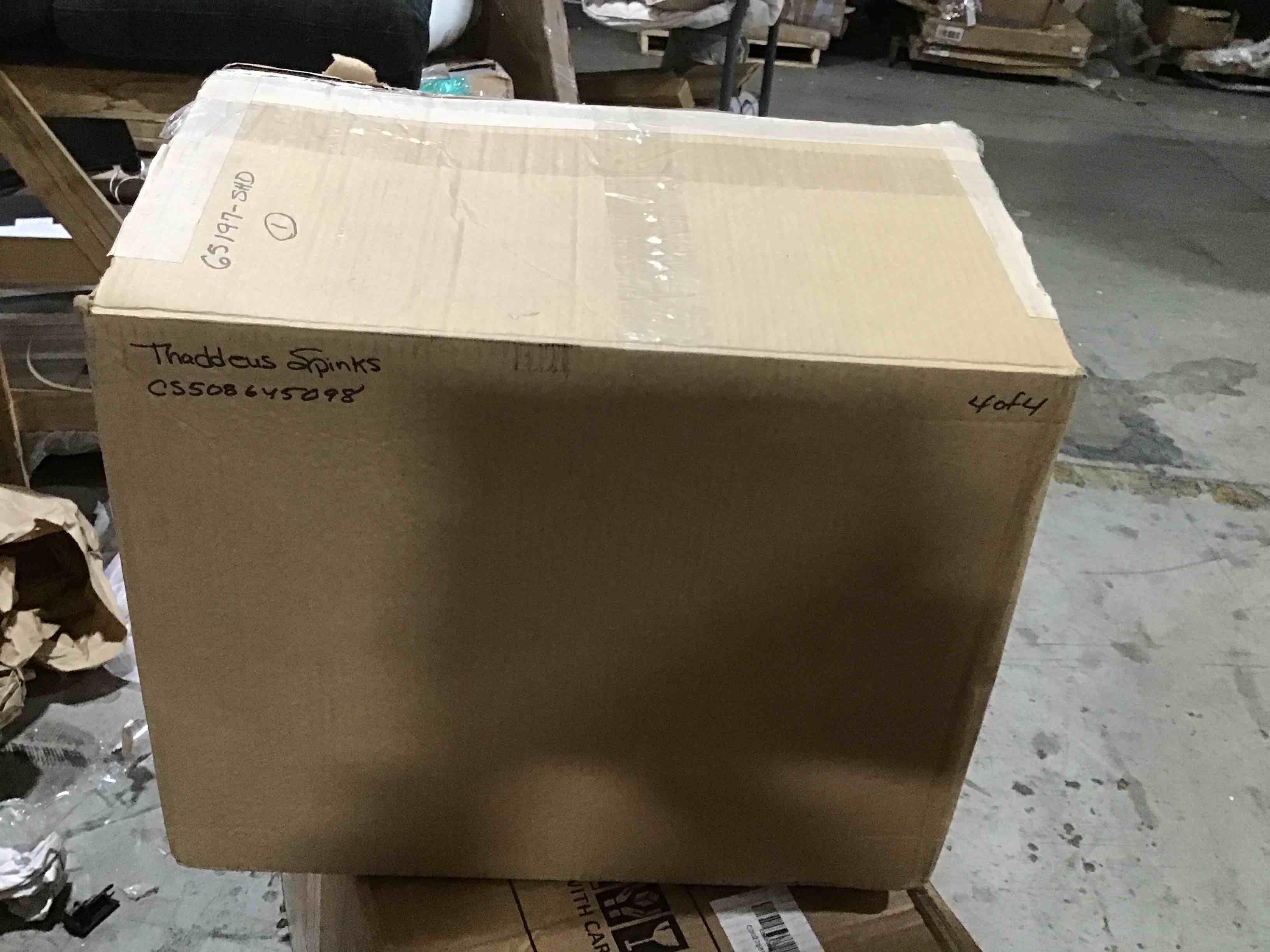 https://s3.amazonaws.com/lotting-images-prod/bidfta/BLU5111214_1707410274652.jpeg