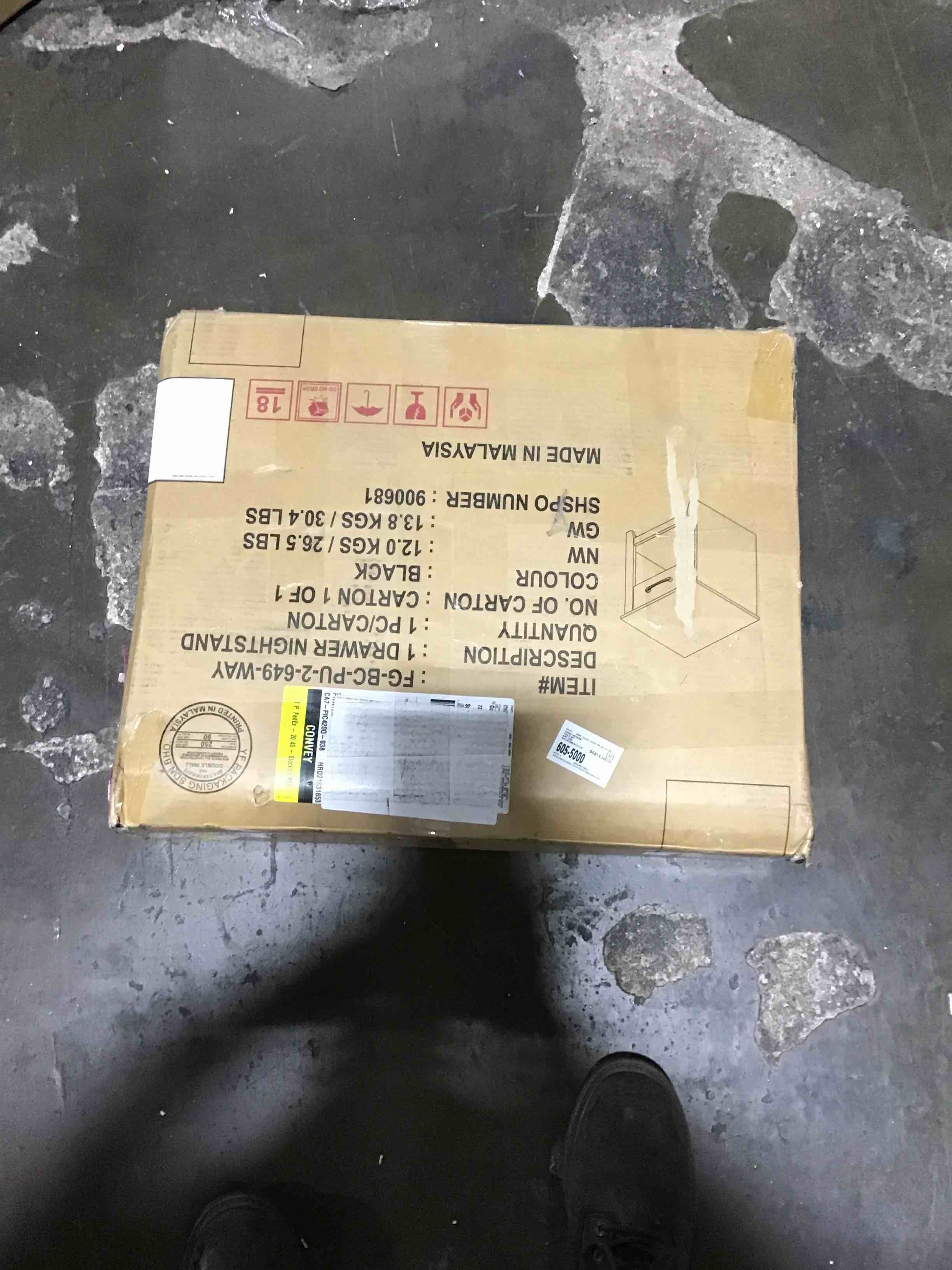 https://s3.amazonaws.com/lotting-images-prod/bidfta/BLU5113209_1706892179123.jpeg