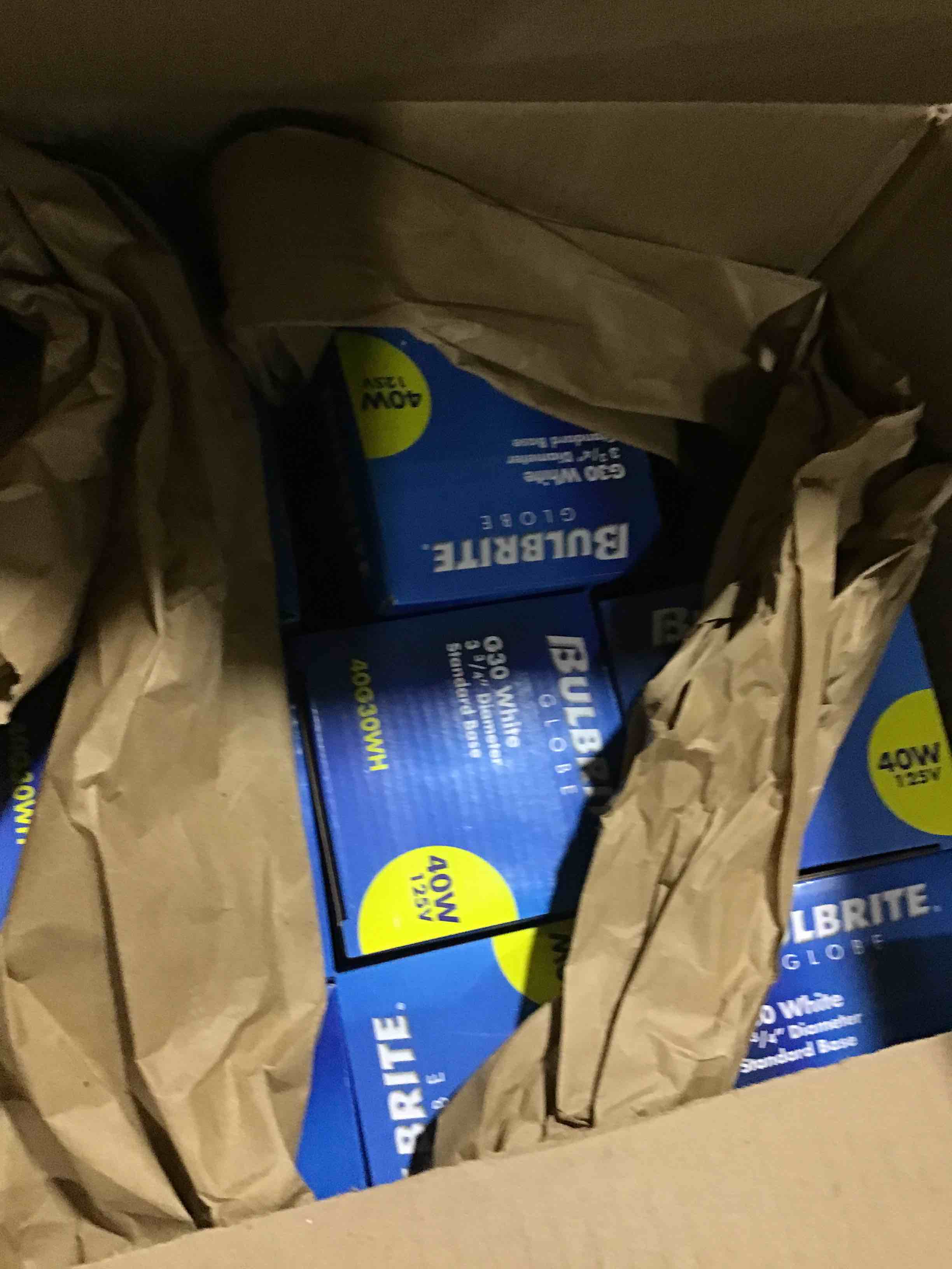 https://s3.amazonaws.com/lotting-images-prod/bidfta/BLU5113871_1708021618202.jpeg