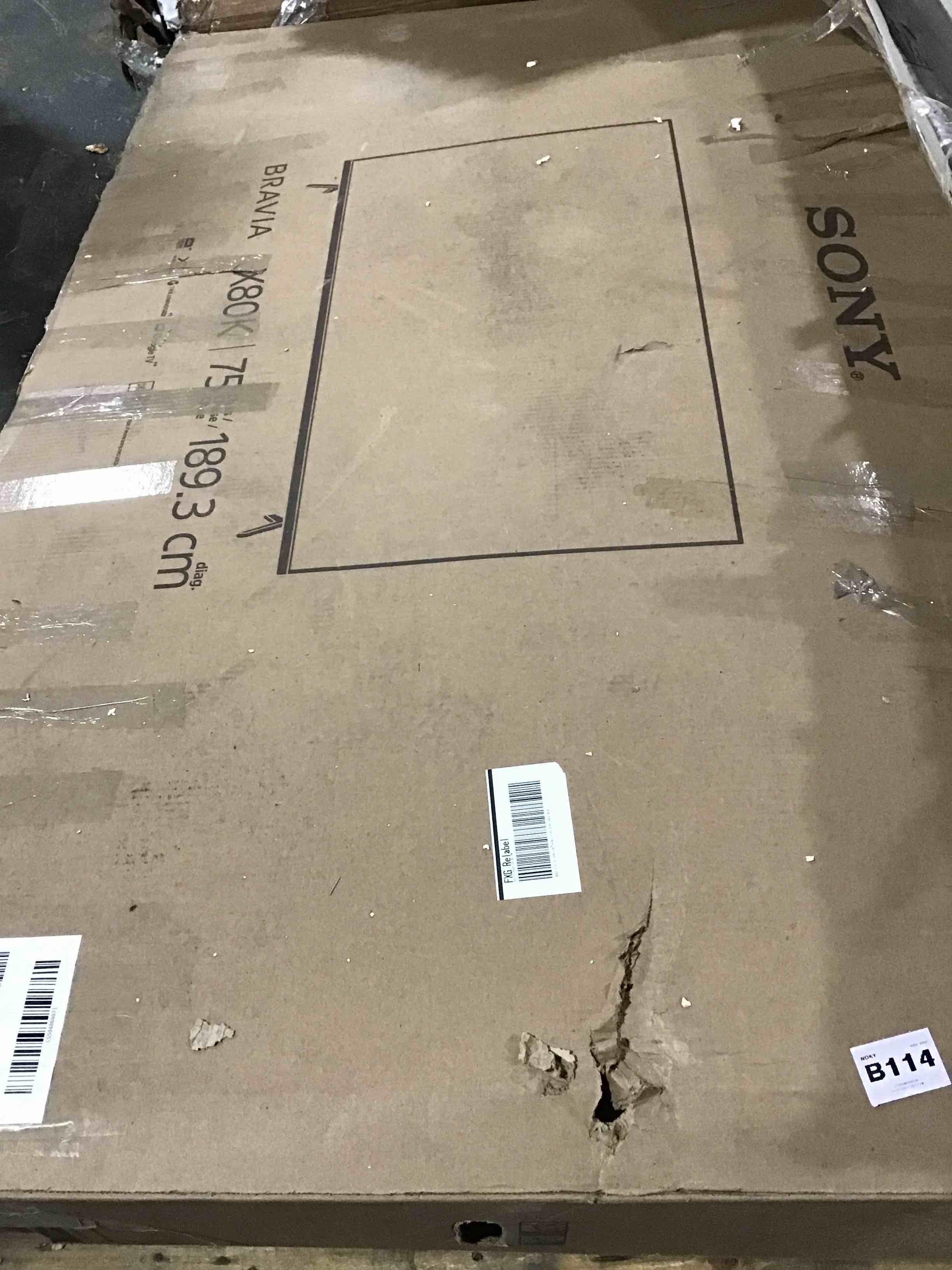 https://s3.amazonaws.com/lotting-images-prod/bidfta/BLU5114553_1707582075683.jpeg