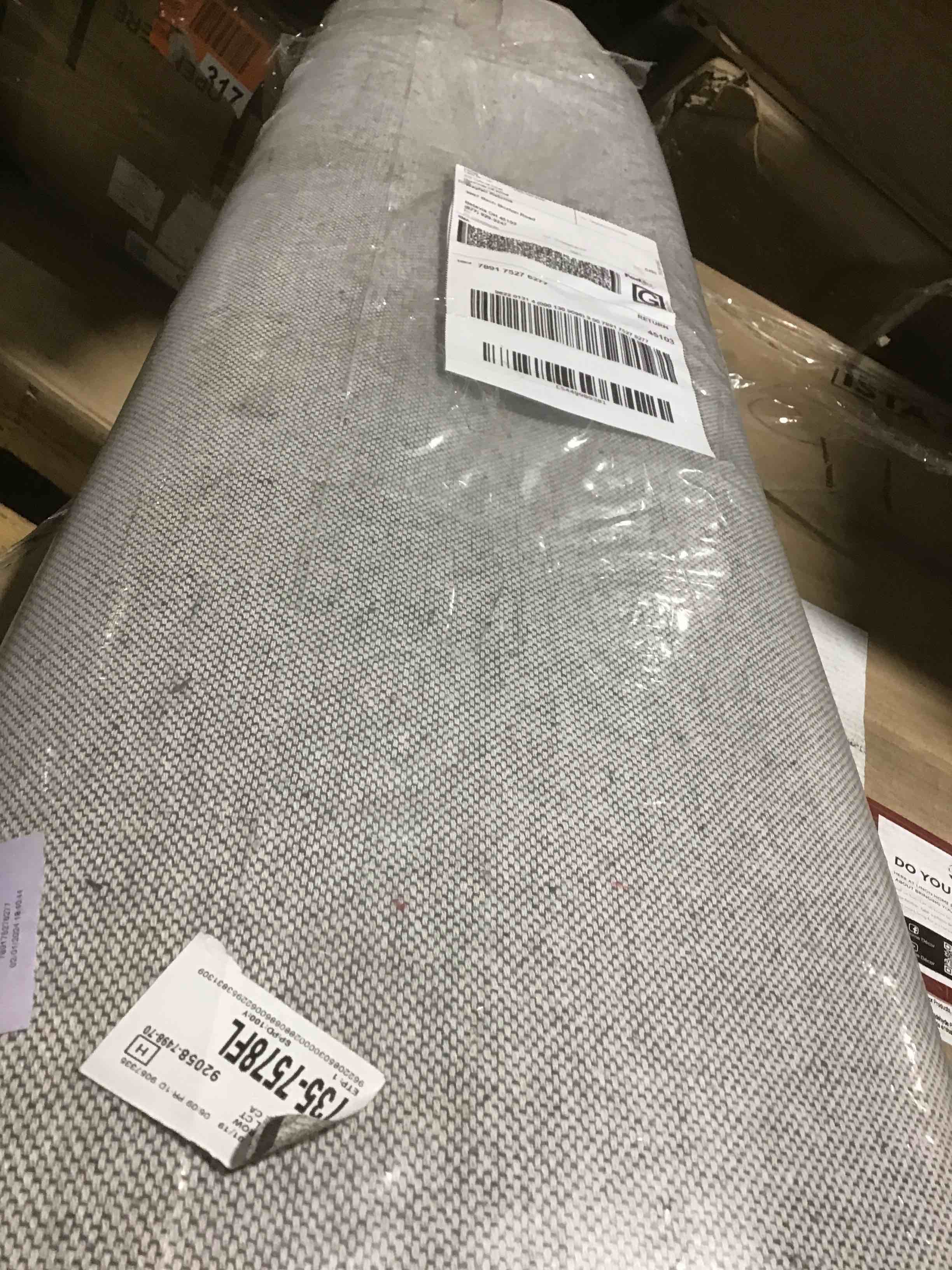 https://s3.amazonaws.com/lotting-images-prod/bidfta/BLU5115339_1708520954777.jpeg