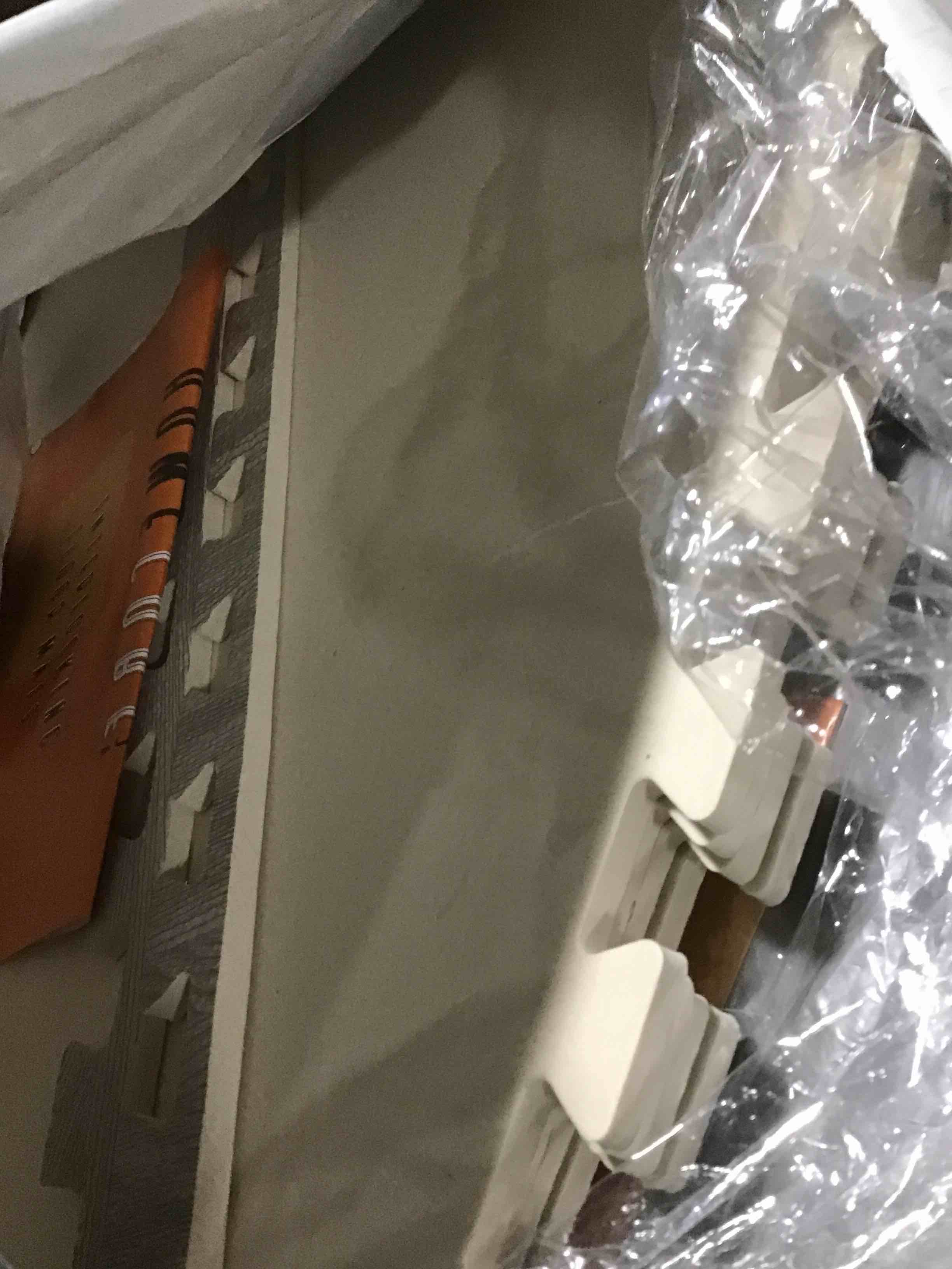 https://s3.amazonaws.com/lotting-images-prod/bidfta/BLU5115344_1708521475568.jpeg