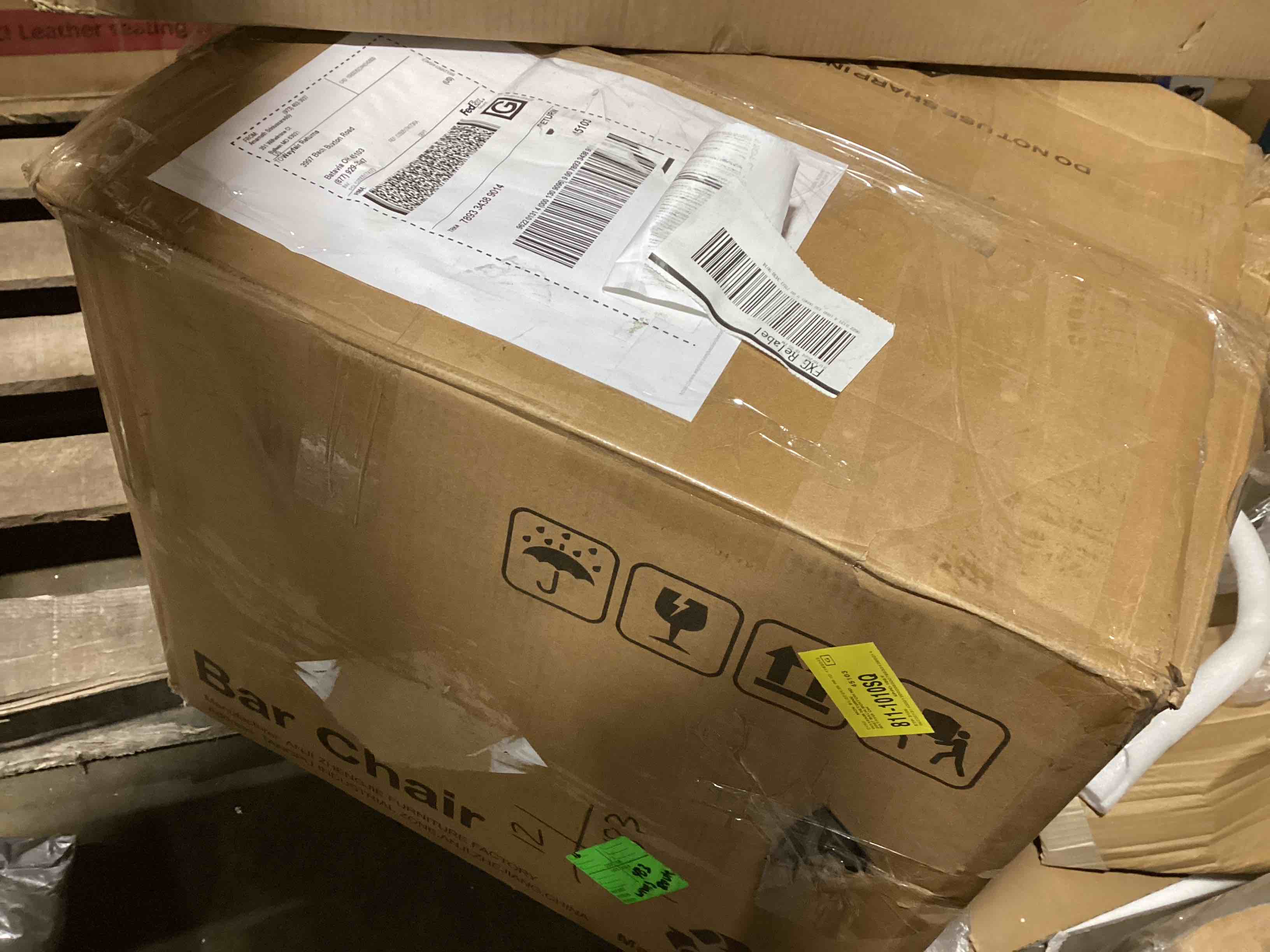 https://s3.amazonaws.com/lotting-images-prod/bidfta/BLU5116175_1706898147969.jpeg