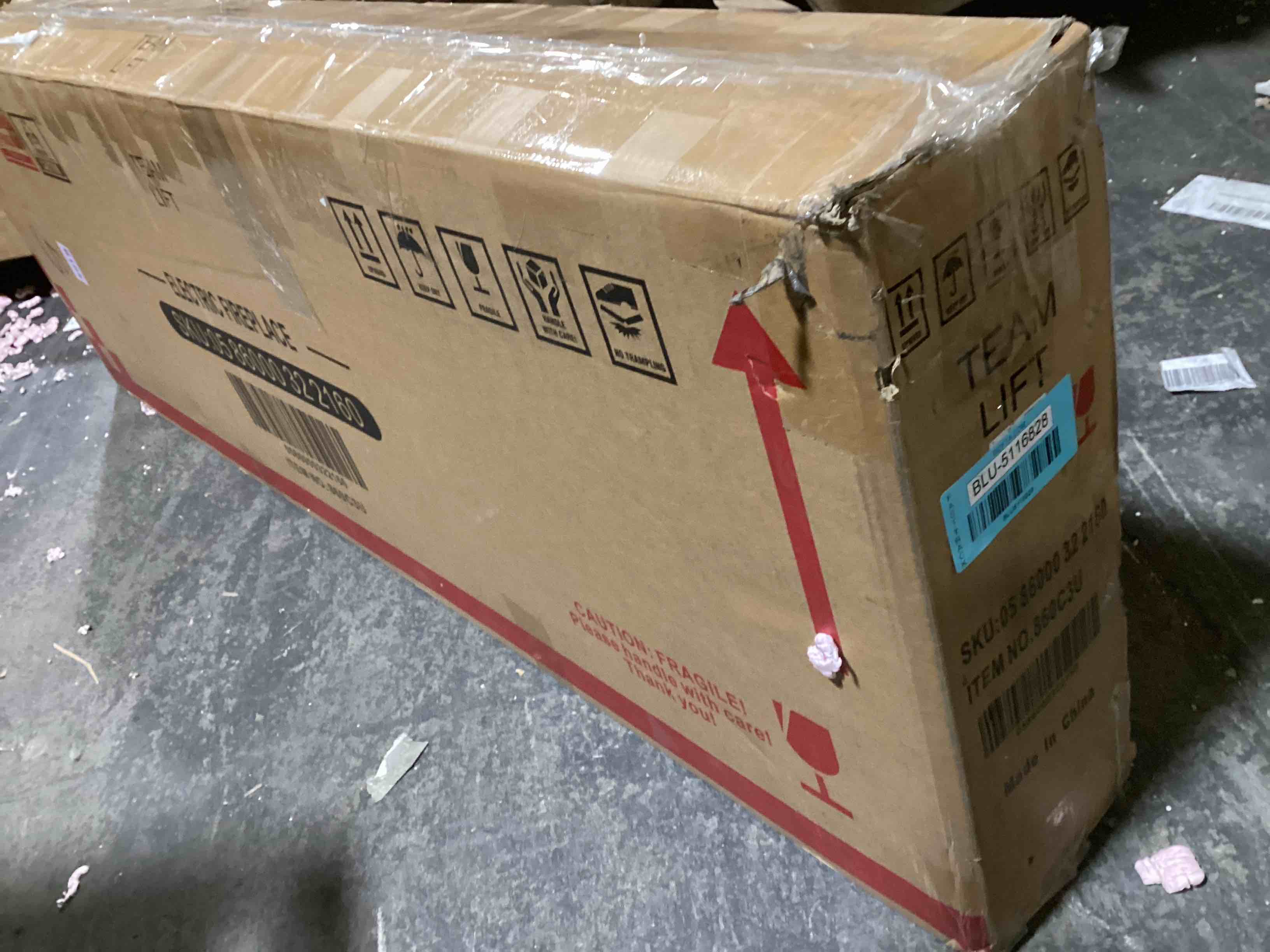 https://s3.amazonaws.com/lotting-images-prod/bidfta/BLU5116828_1707332374643.jpeg