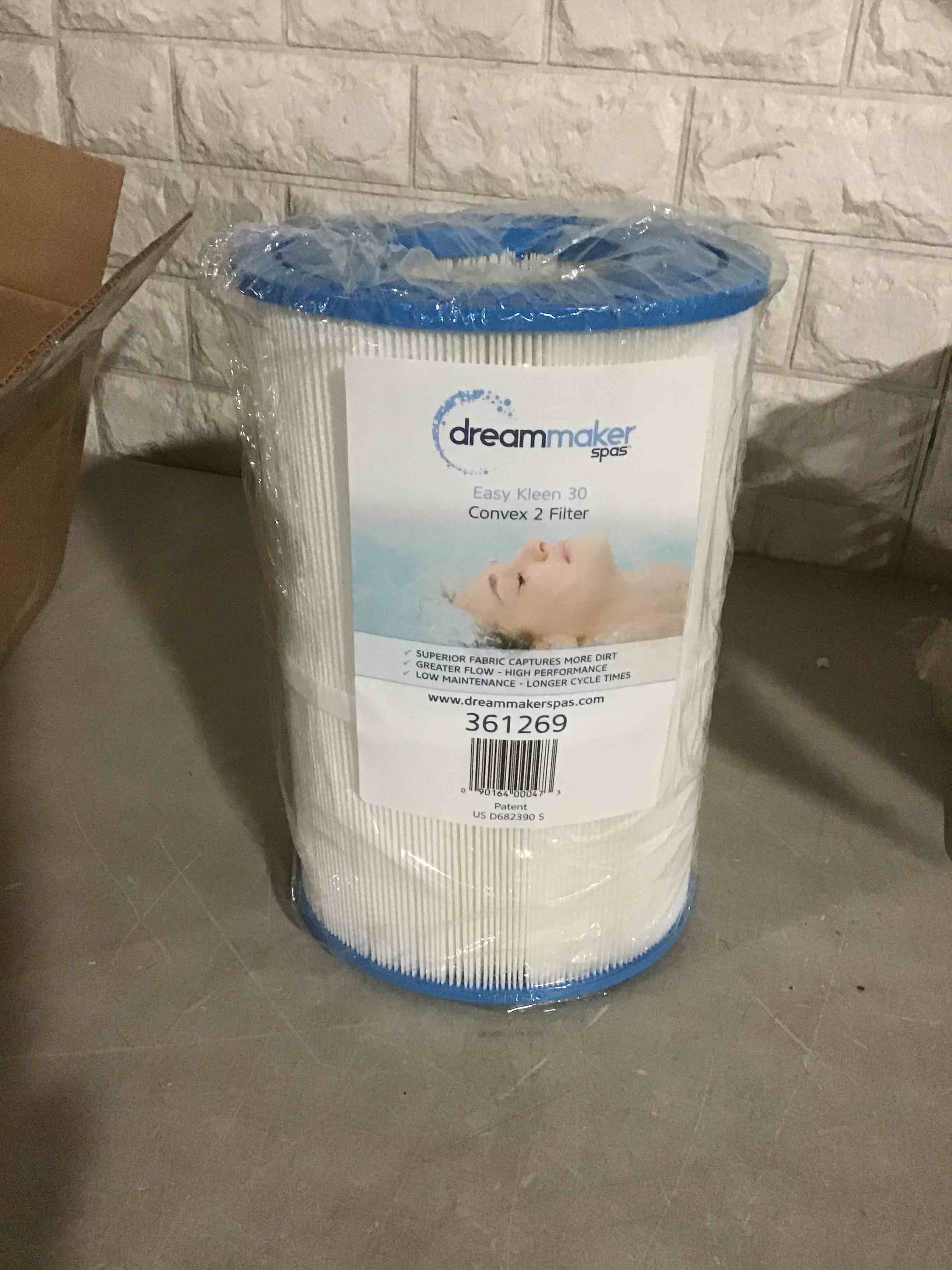 https://s3.amazonaws.com/lotting-images-prod/bidfta/BLU5117970_1707249141875.jpeg
