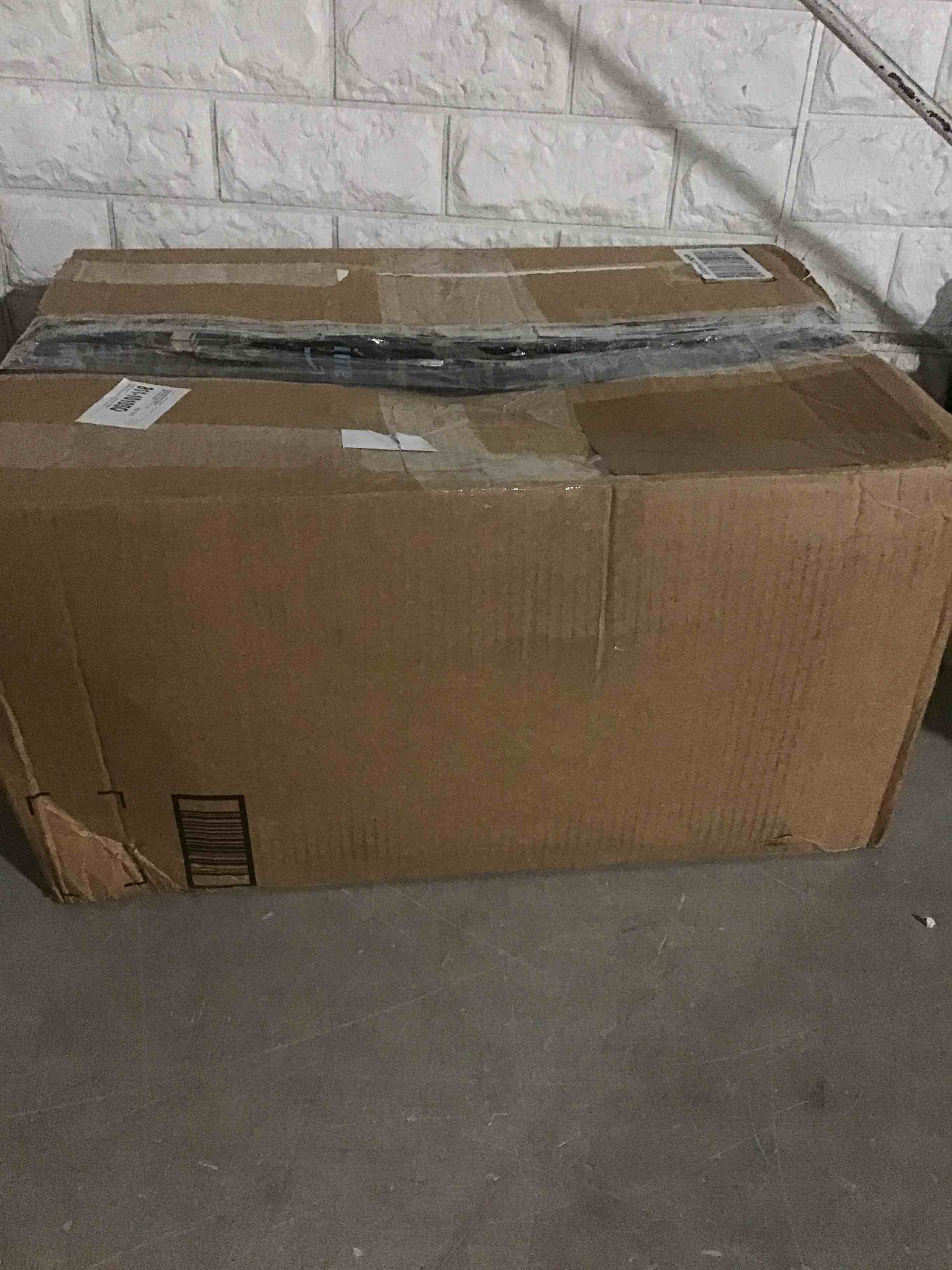 https://s3.amazonaws.com/lotting-images-prod/bidfta/BLU5118033_1707327585975.jpeg