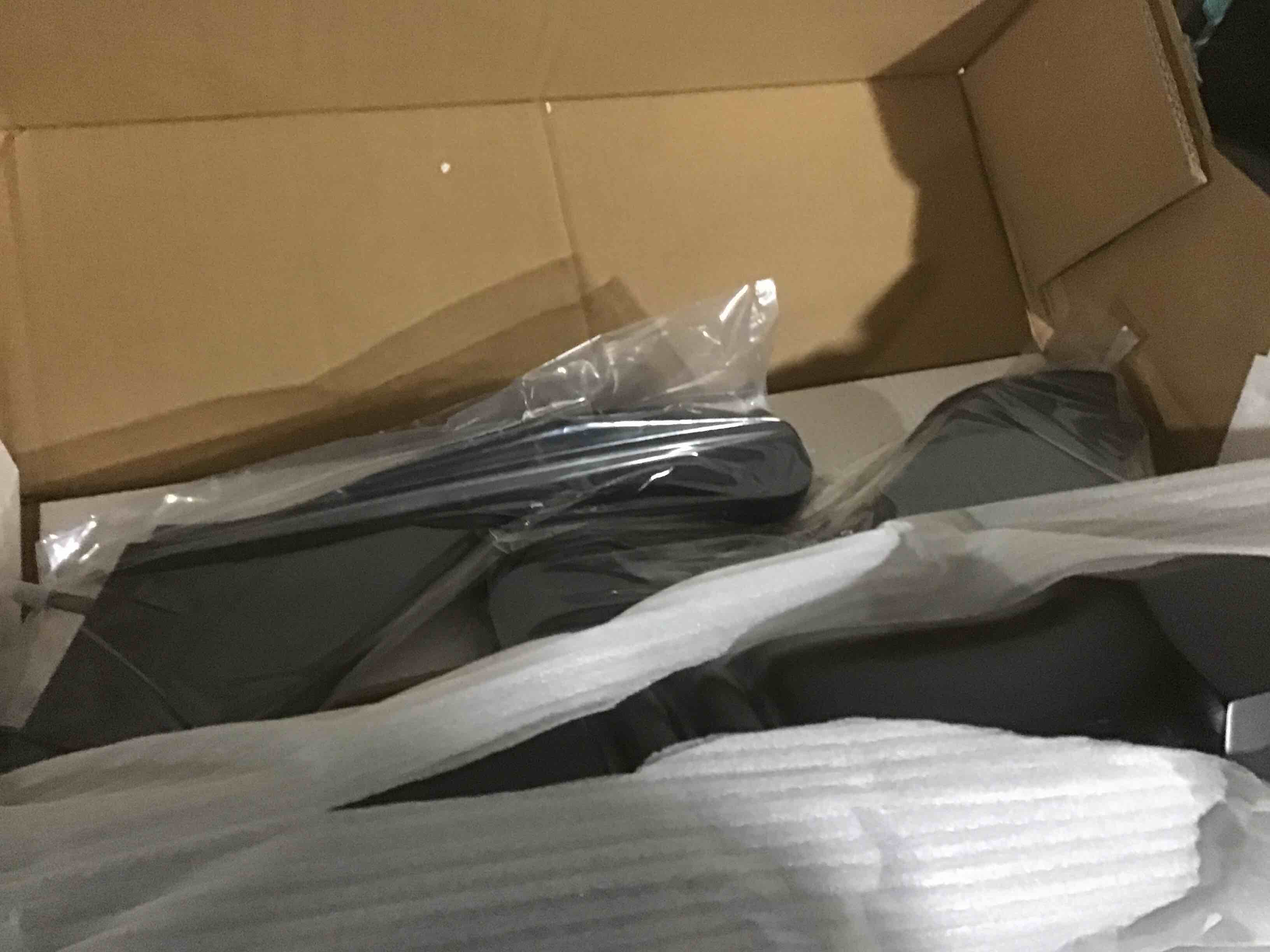 https://s3.amazonaws.com/lotting-images-prod/bidfta/BLU5118099_1707423294532.jpeg