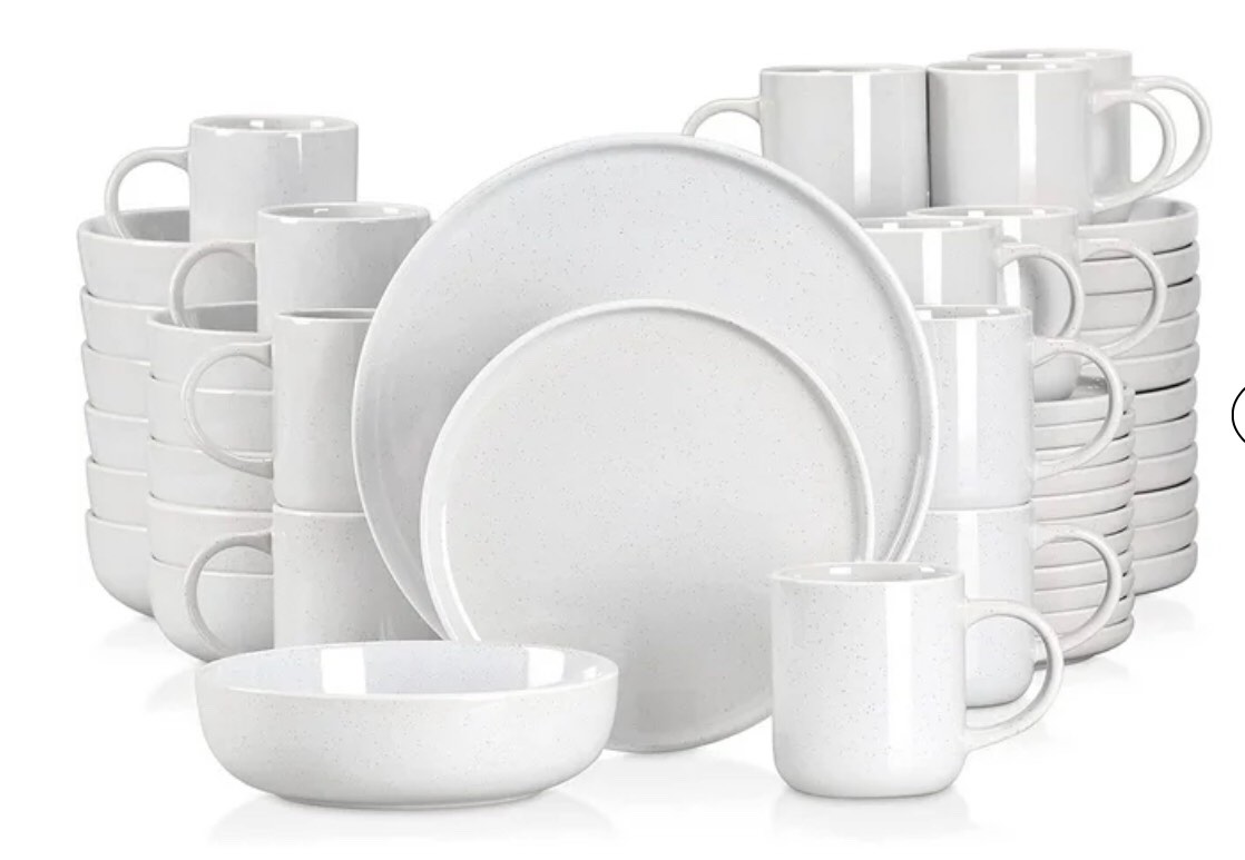 dinner set 45pc (similar to stock photo) 