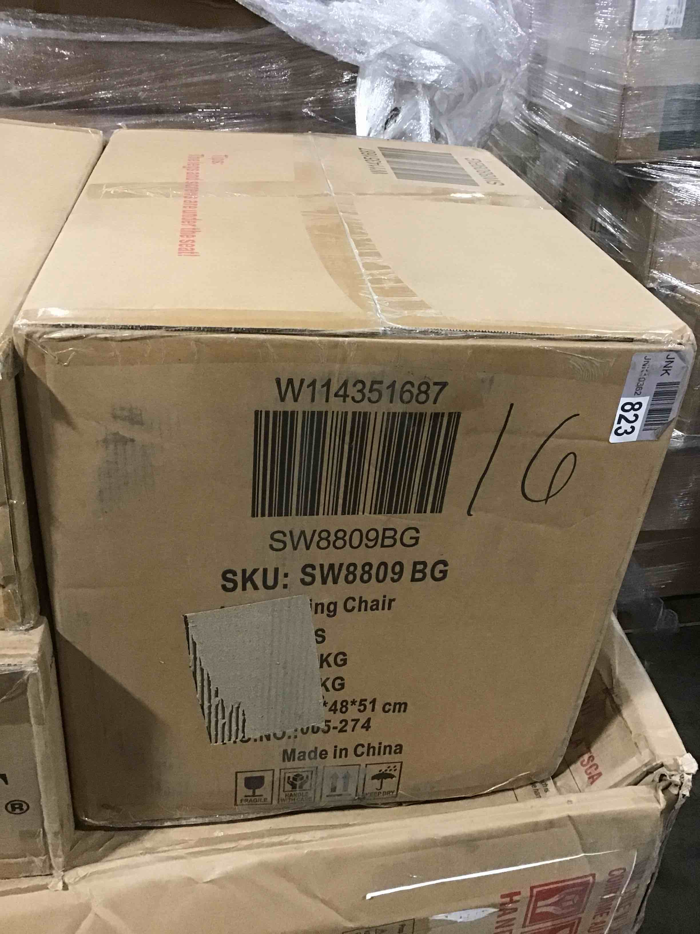 https://s3.amazonaws.com/lotting-images-prod/bidfta/BLU5119381_1706732422939.jpeg