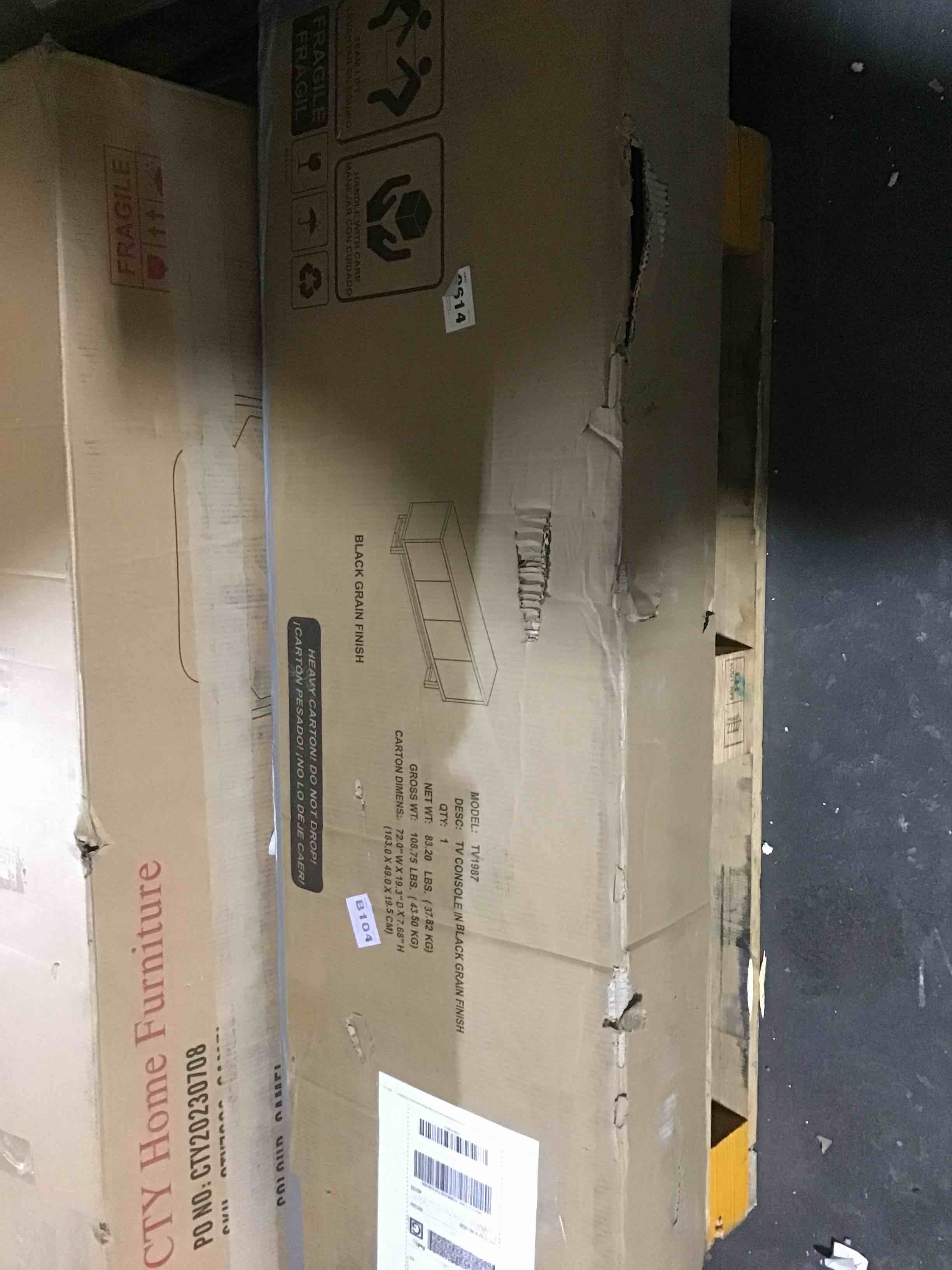 https://s3.amazonaws.com/lotting-images-prod/bidfta/BLU5119557_1706902029510.jpeg