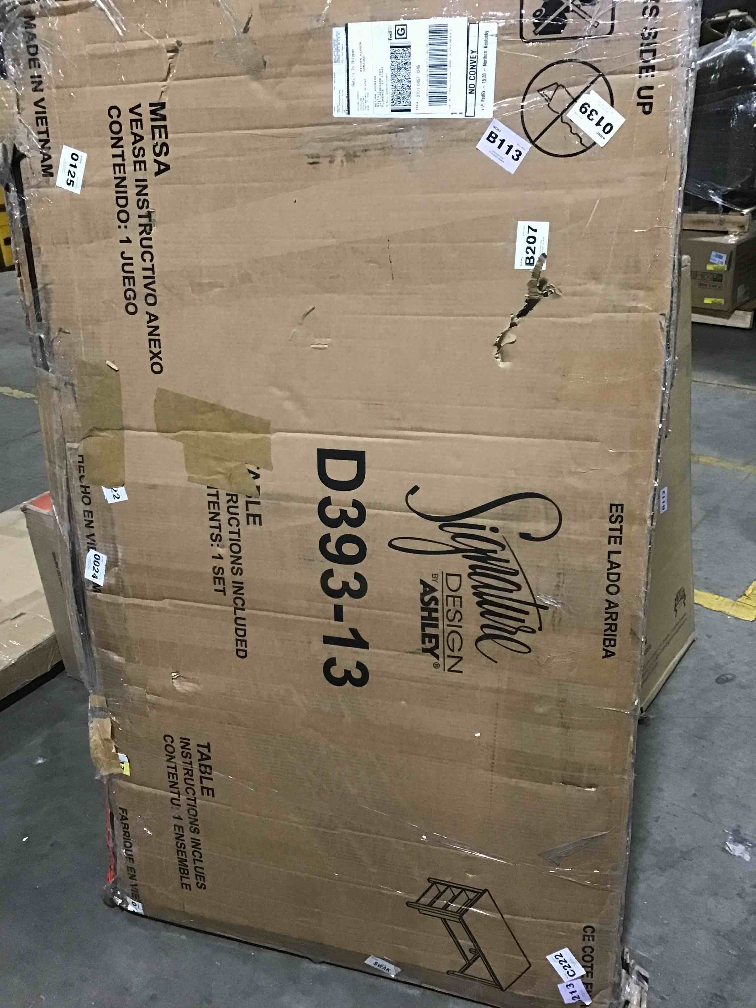 https://s3.amazonaws.com/lotting-images-prod/bidfta/BLU5119785_1707222851934.jpeg