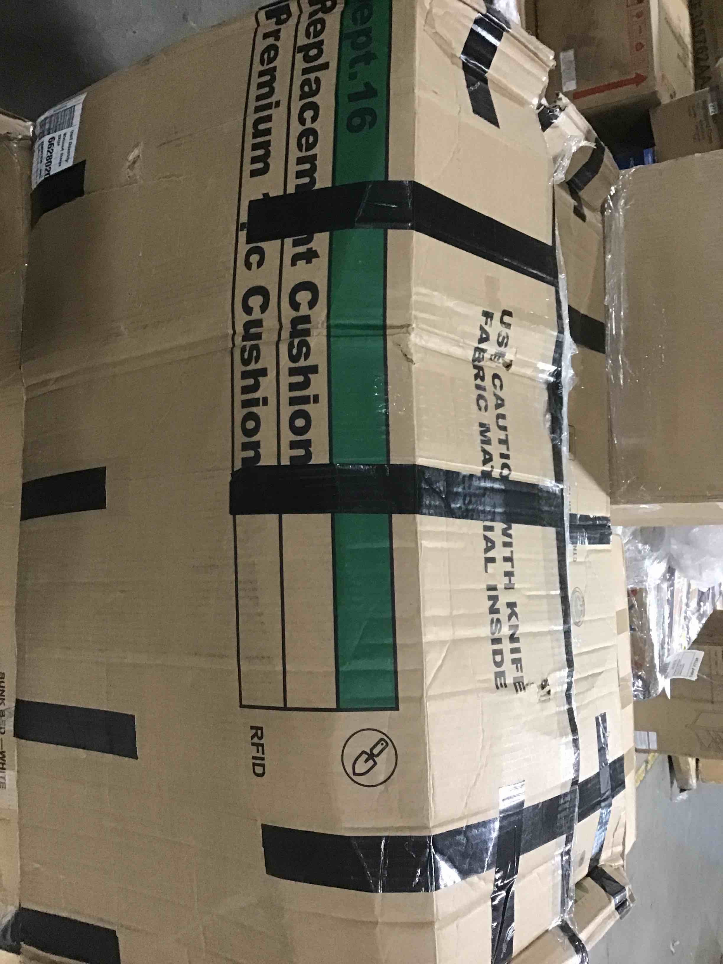 https://s3.amazonaws.com/lotting-images-prod/bidfta/BLU5119820_1707229363860.jpeg