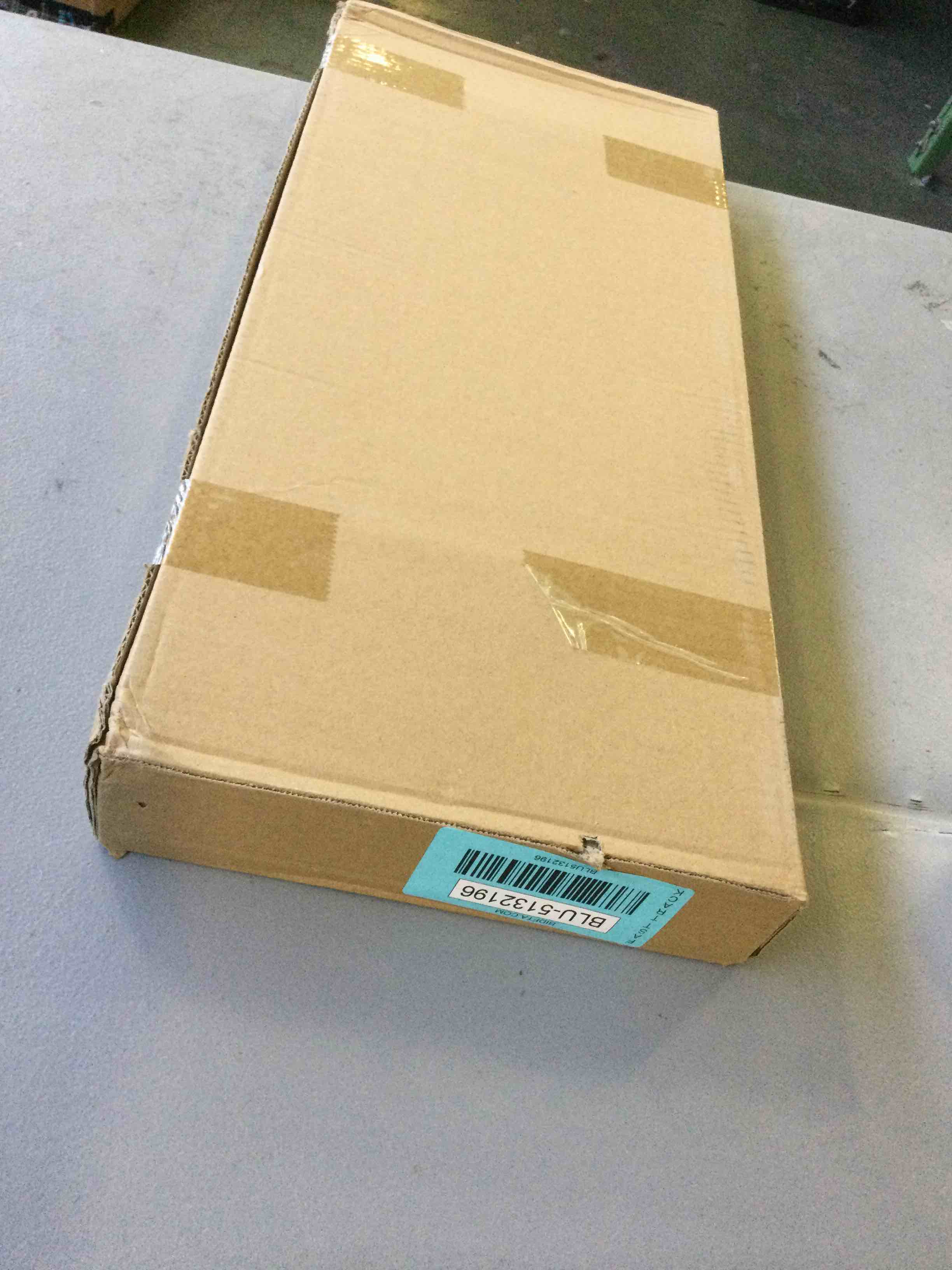 https://s3.amazonaws.com/lotting-images-prod/bidfta/BLU5132196_1693512327786.jpeg