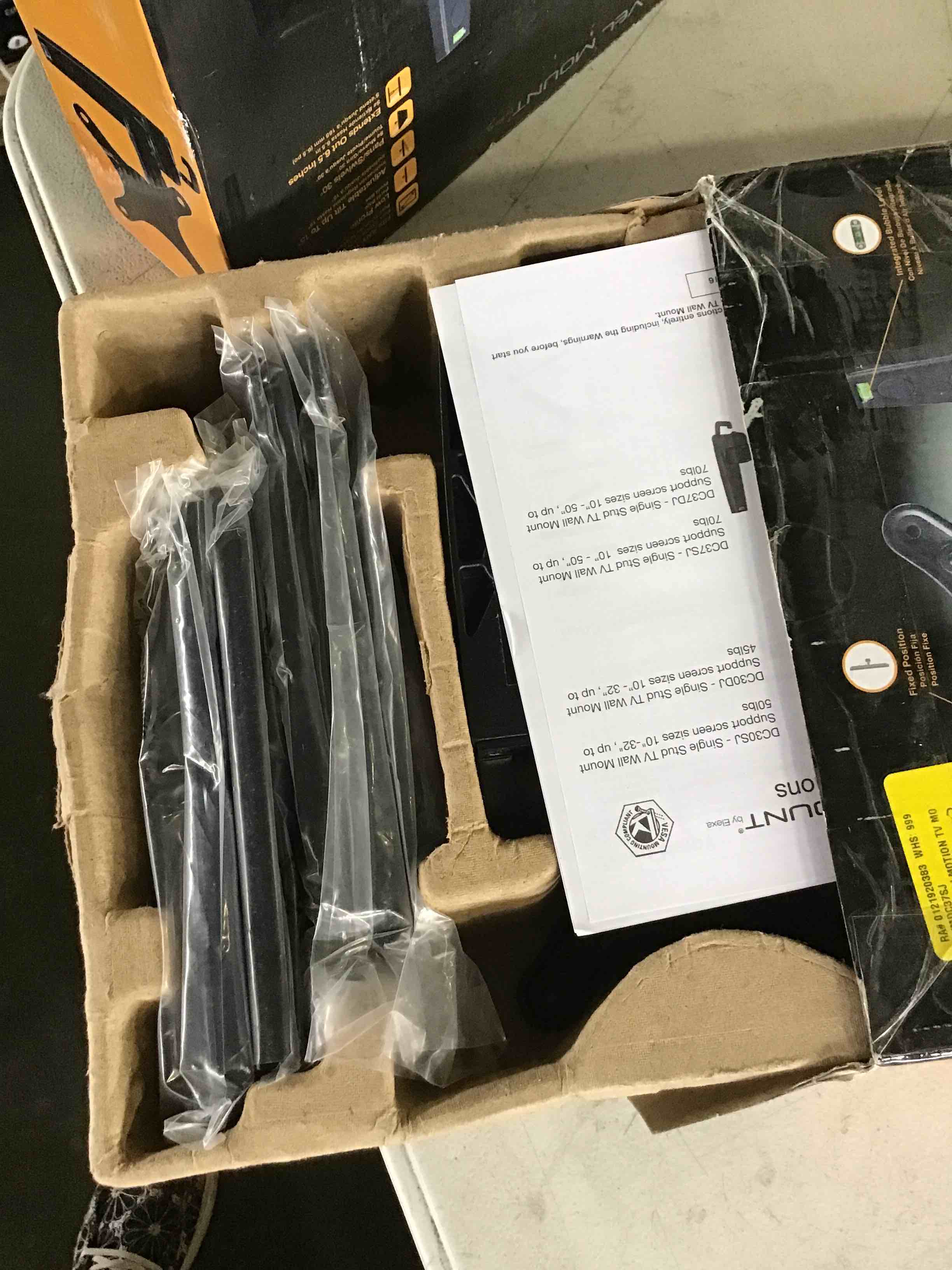 https://s3.amazonaws.com/lotting-images-prod/bidfta/BLU5134029_1694114965368.jpeg