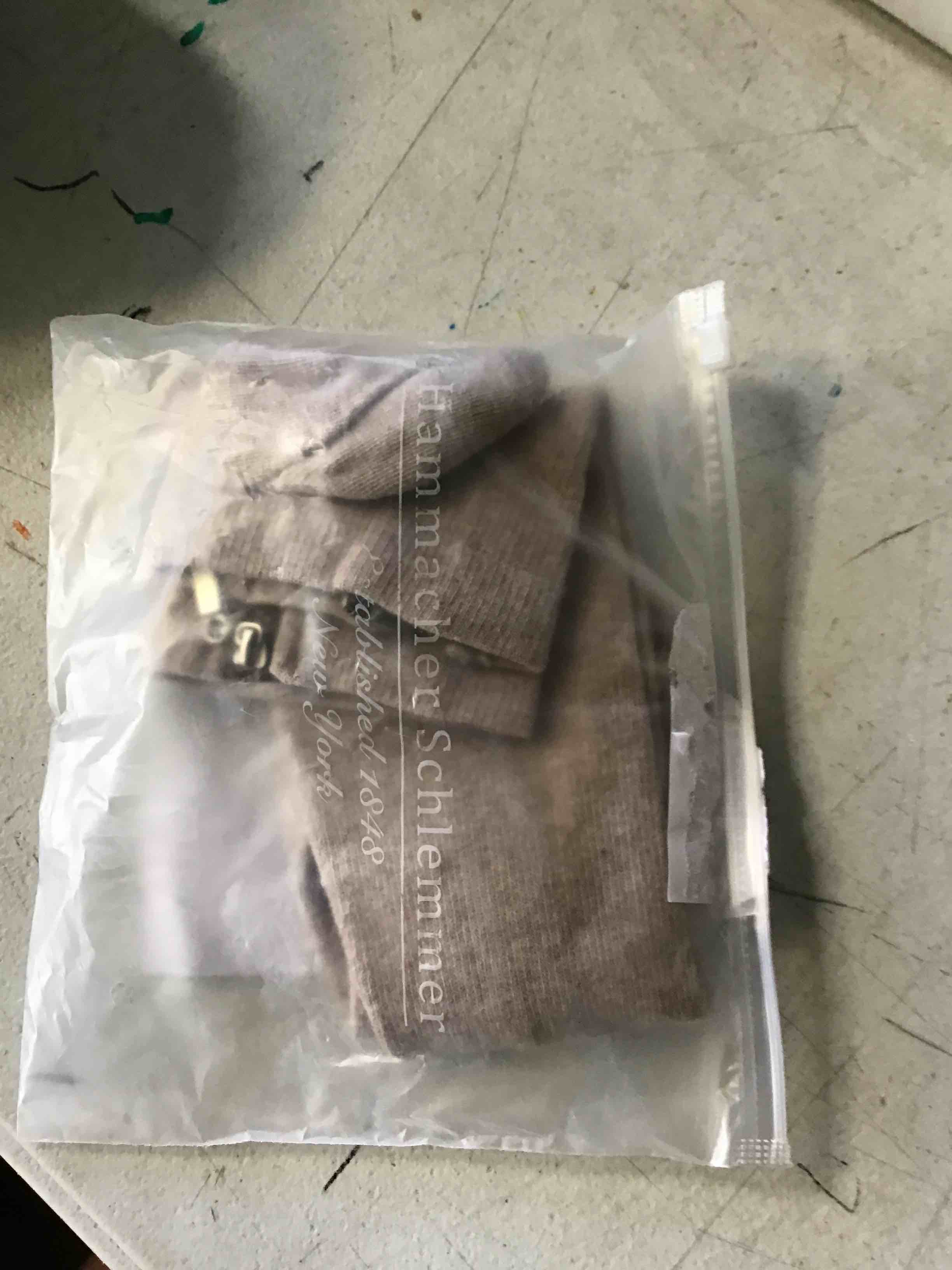 https://s3.amazonaws.com/lotting-images-prod/bidfta/BLU5134604_1694635604657.jpeg