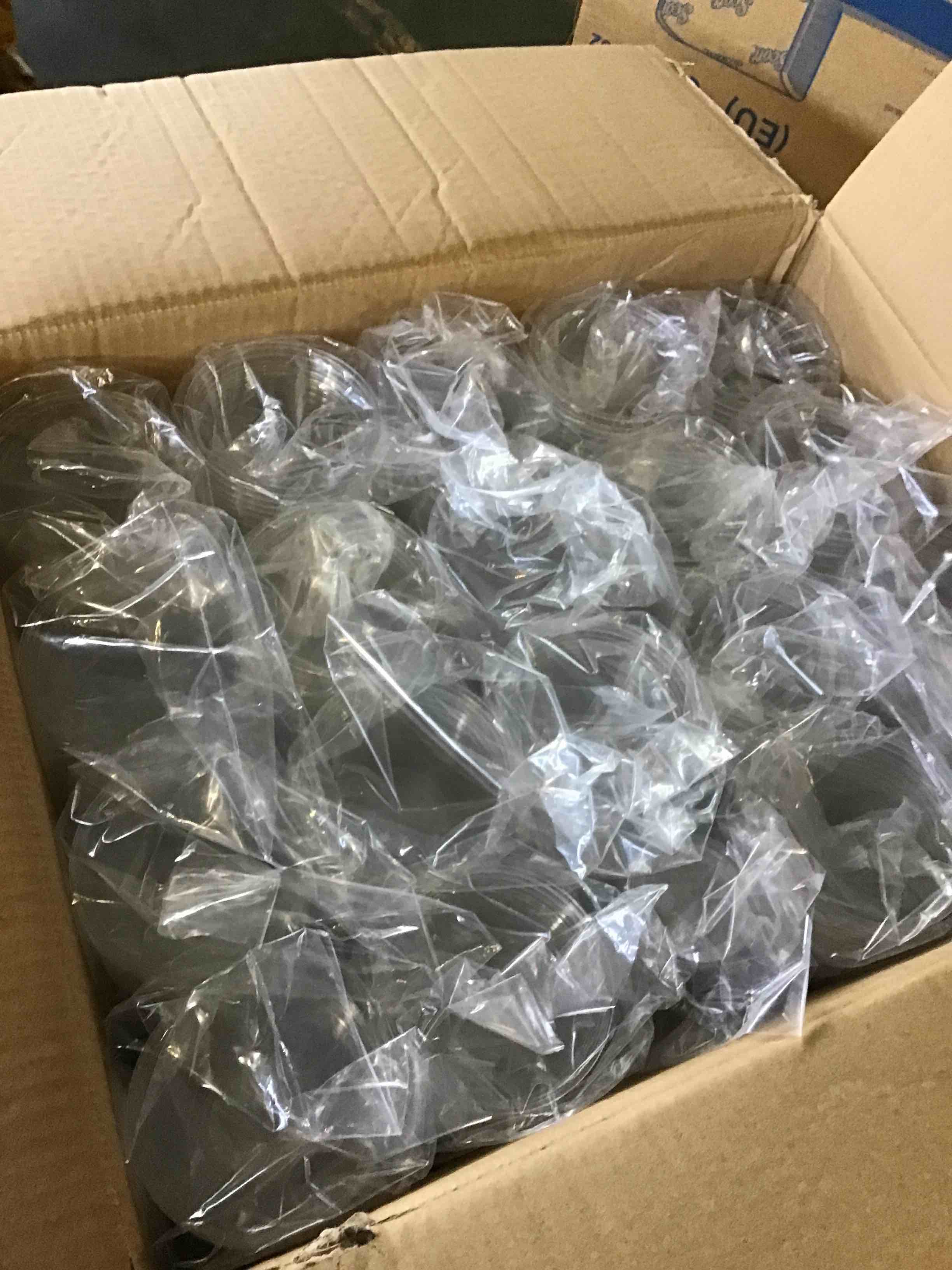 https://s3.amazonaws.com/lotting-images-prod/bidfta/BLU5134680_1694703657599.jpeg