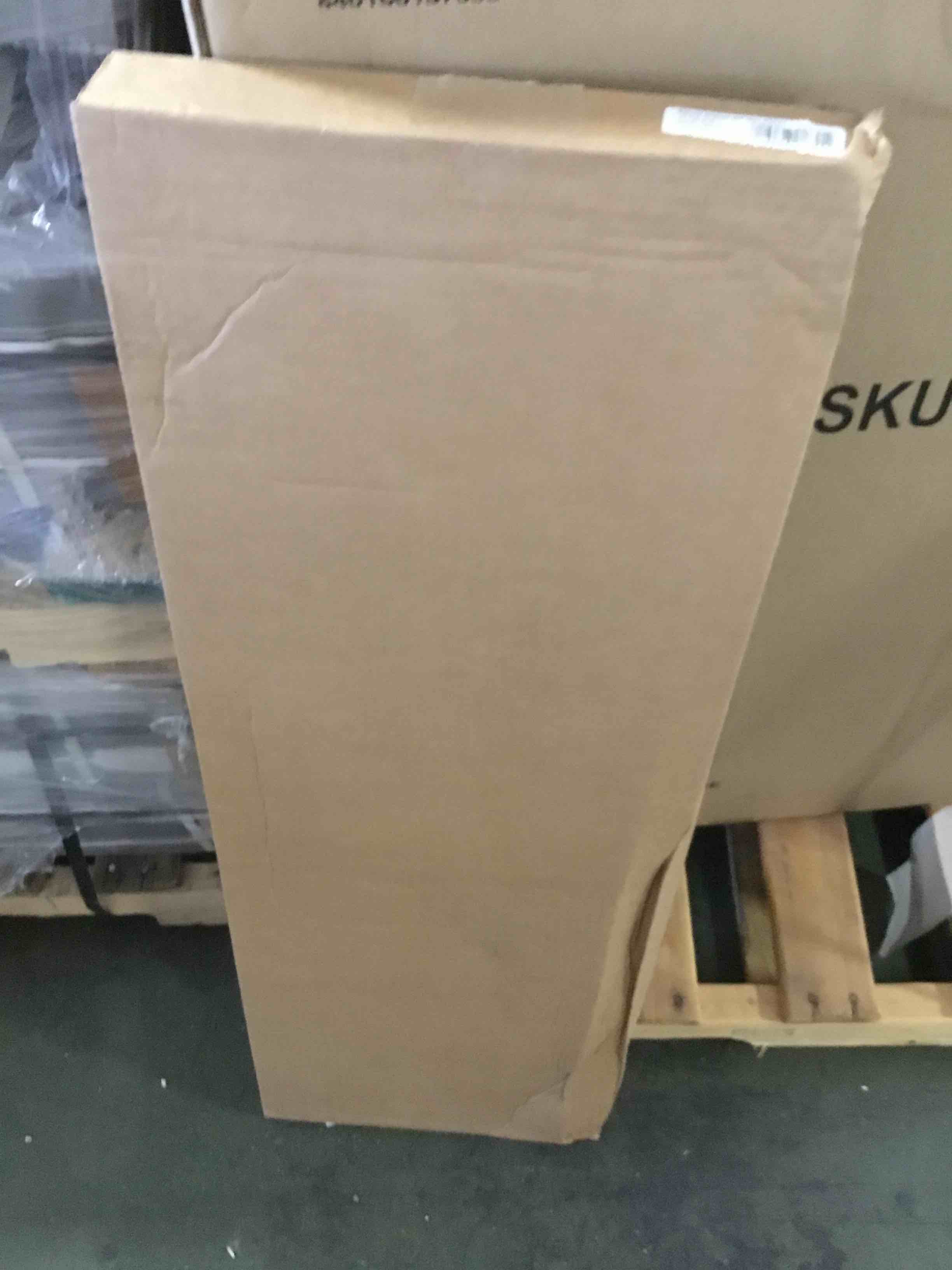https://s3.amazonaws.com/lotting-images-prod/bidfta/BLU5135420_1693936679689.jpeg