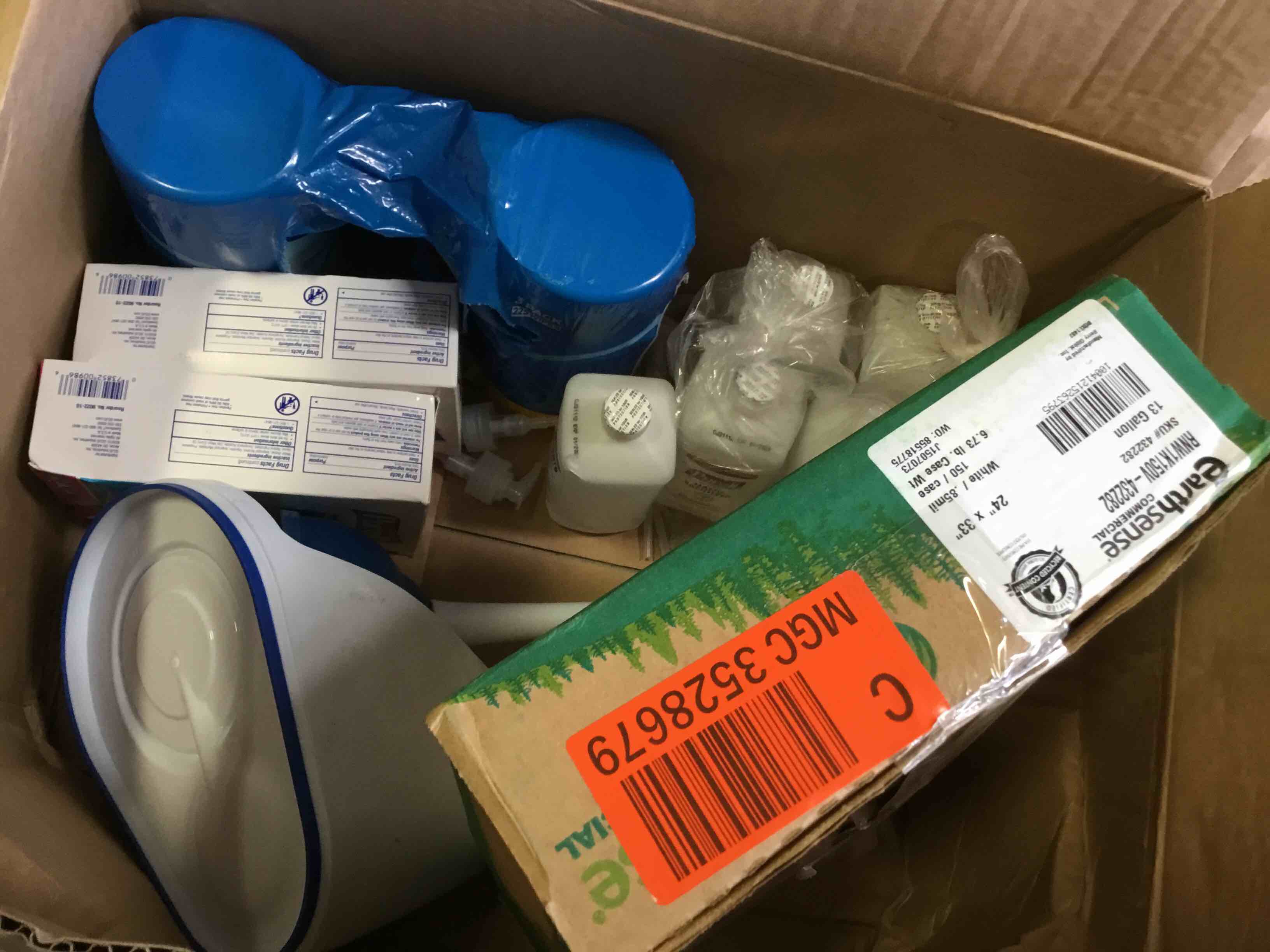 Assorted Cleaning Products 