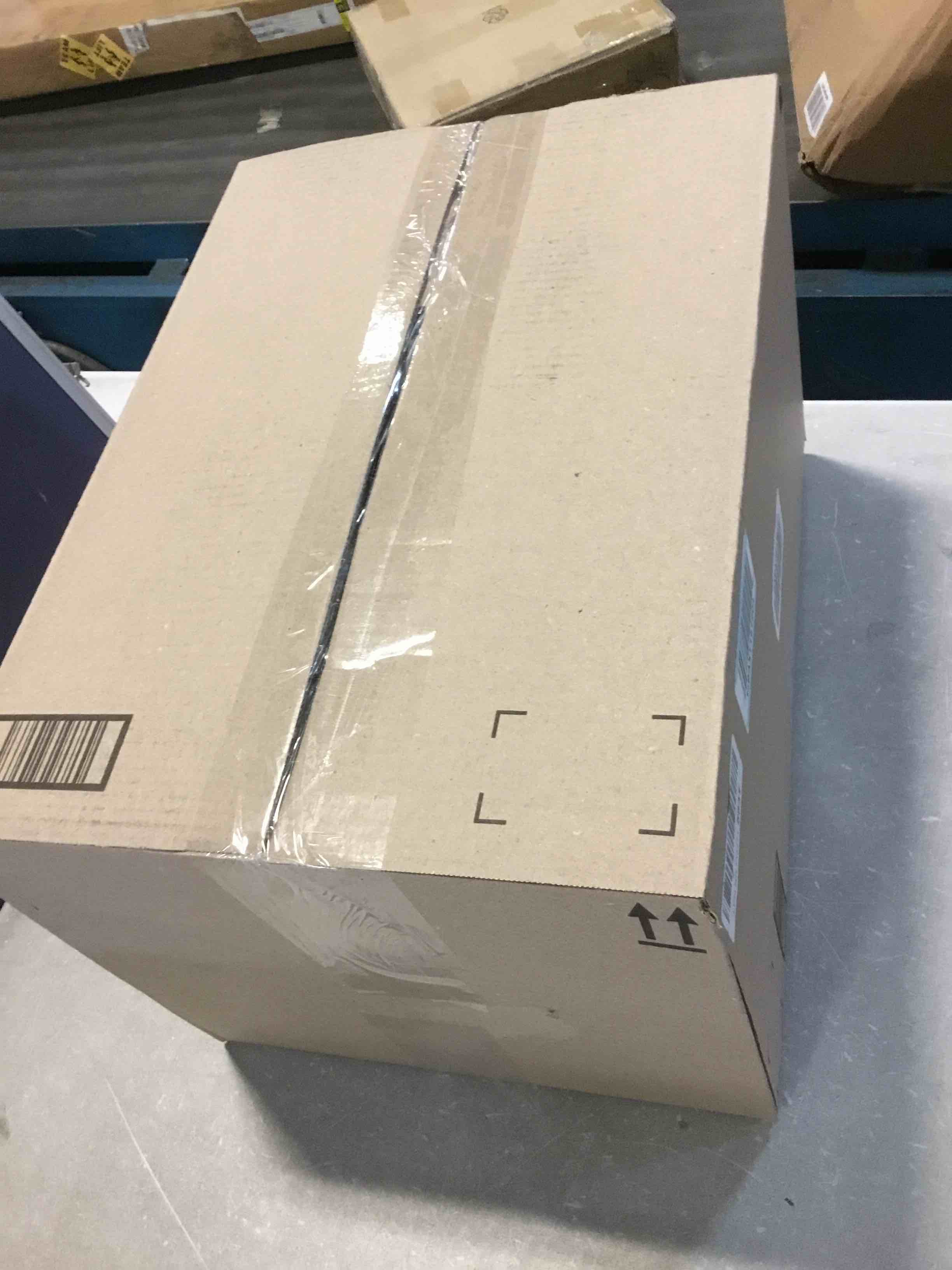 https://s3.amazonaws.com/lotting-images-prod/bidfta/BLU5138019_1693917984551.jpeg