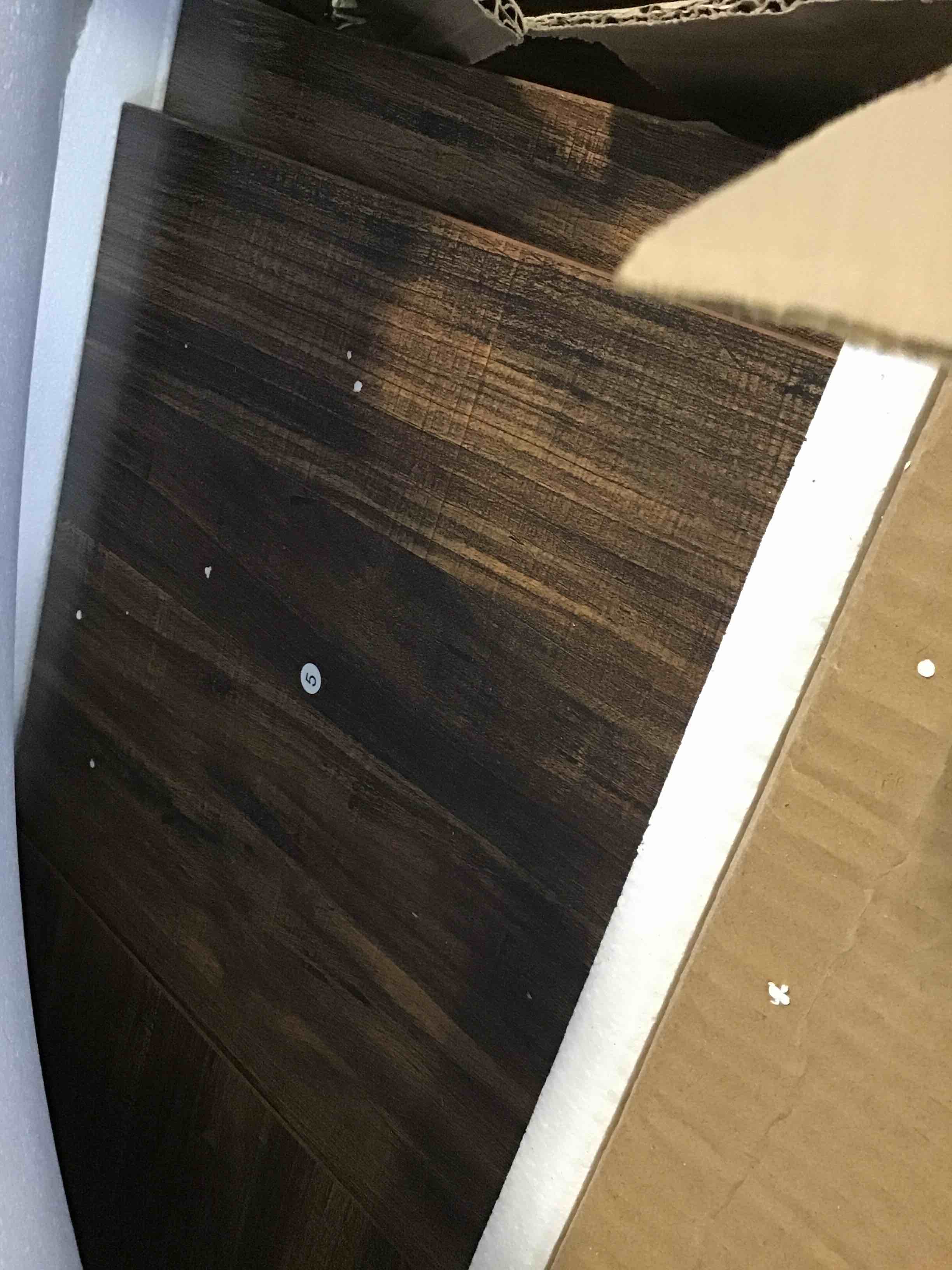 https://s3.amazonaws.com/lotting-images-prod/bidfta/BLU5138184_1694002828461.jpeg