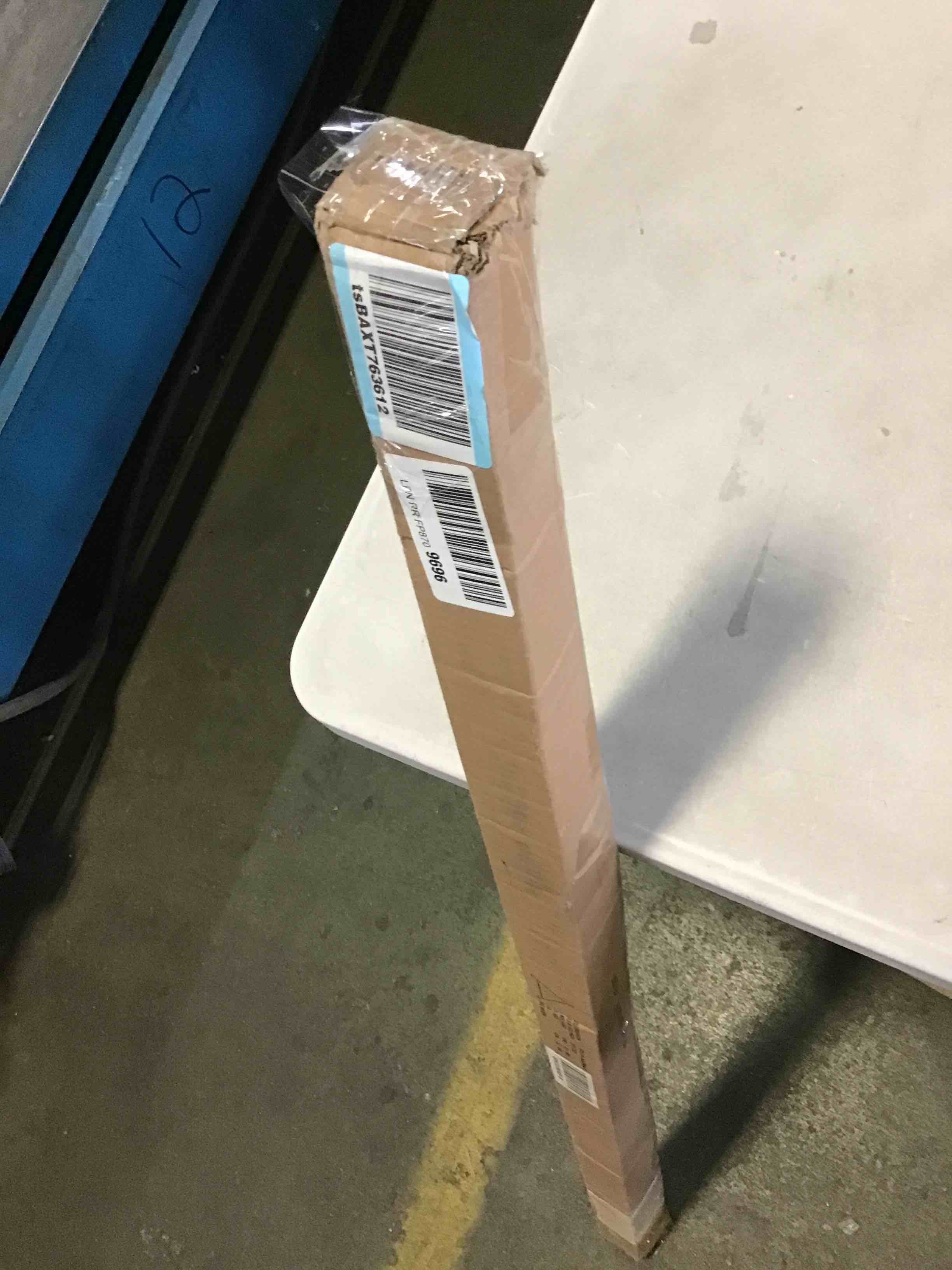 https://s3.amazonaws.com/lotting-images-prod/bidfta/BLU5138253_1694015566964.jpeg