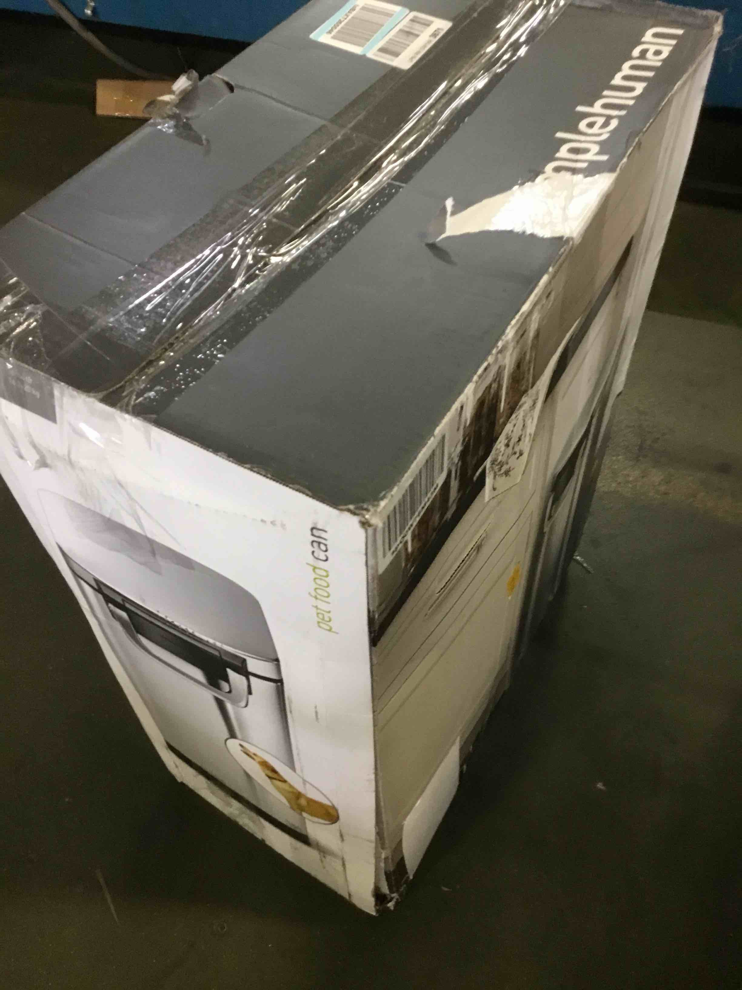 https://s3.amazonaws.com/lotting-images-prod/bidfta/BLU5138493_1694184280796.jpeg