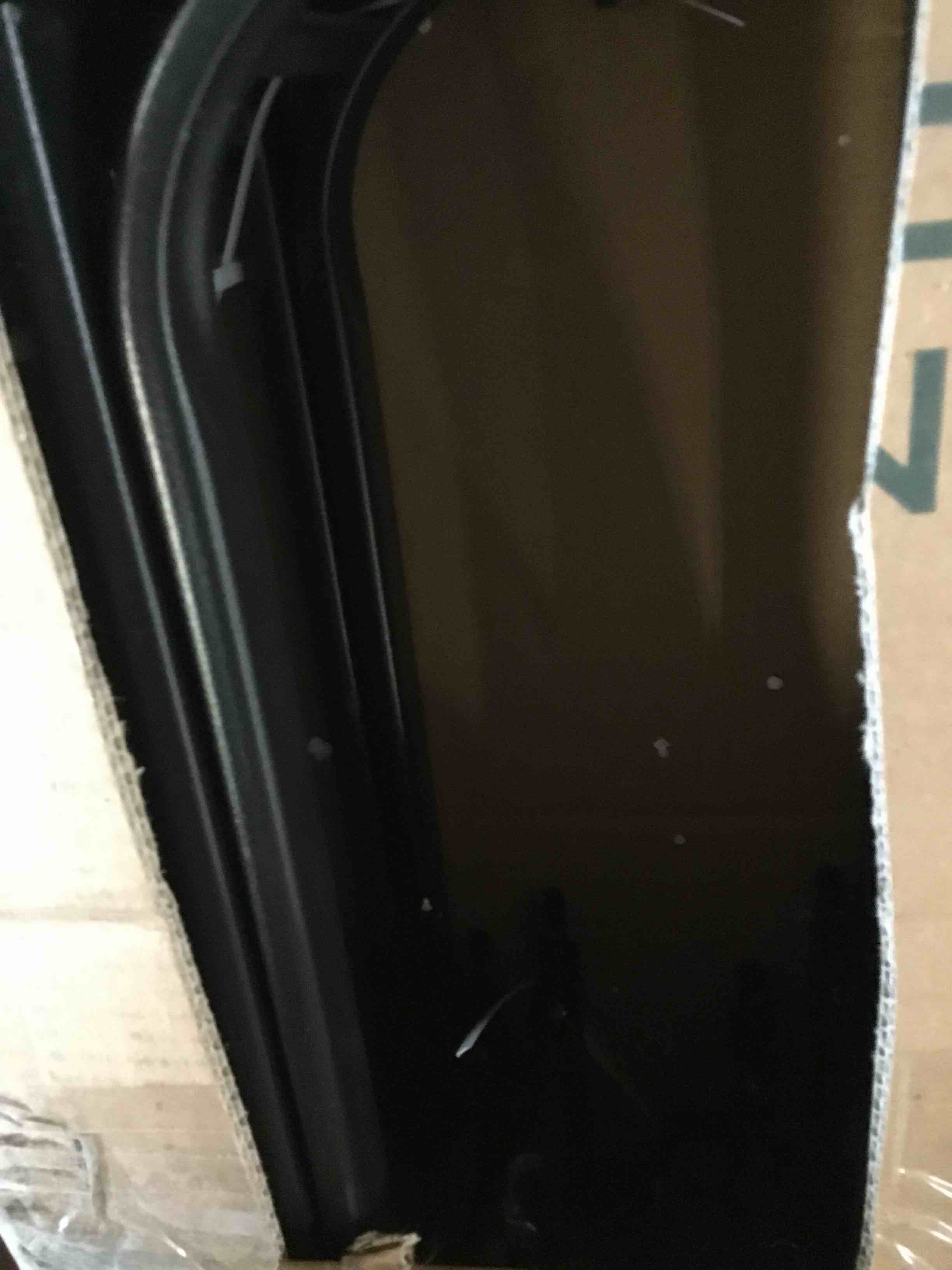 https://s3.amazonaws.com/lotting-images-prod/bidfta/BLU5138880_1694615127382.jpeg