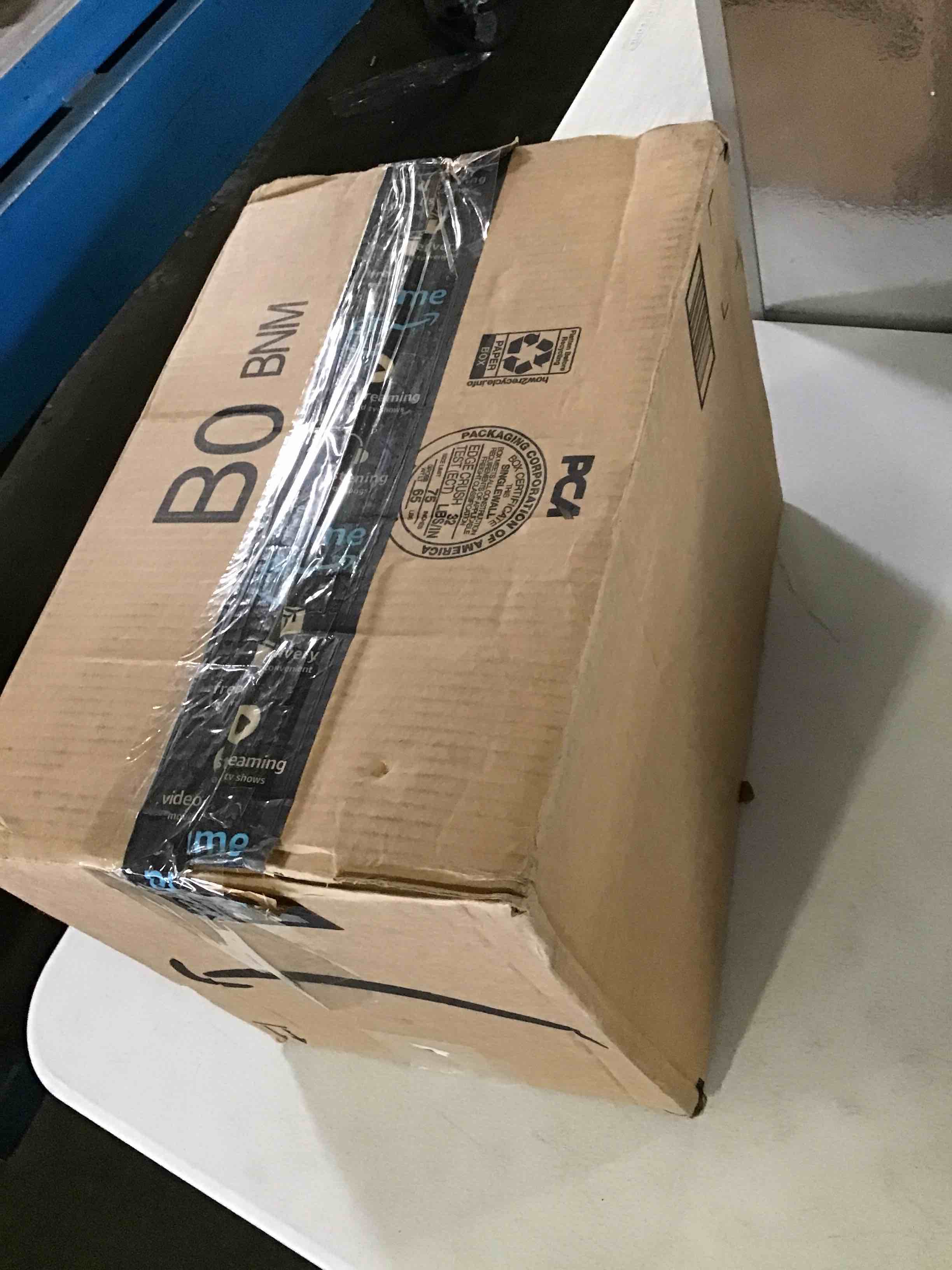 https://s3.amazonaws.com/lotting-images-prod/bidfta/BLU5139063_1694705838003.jpeg