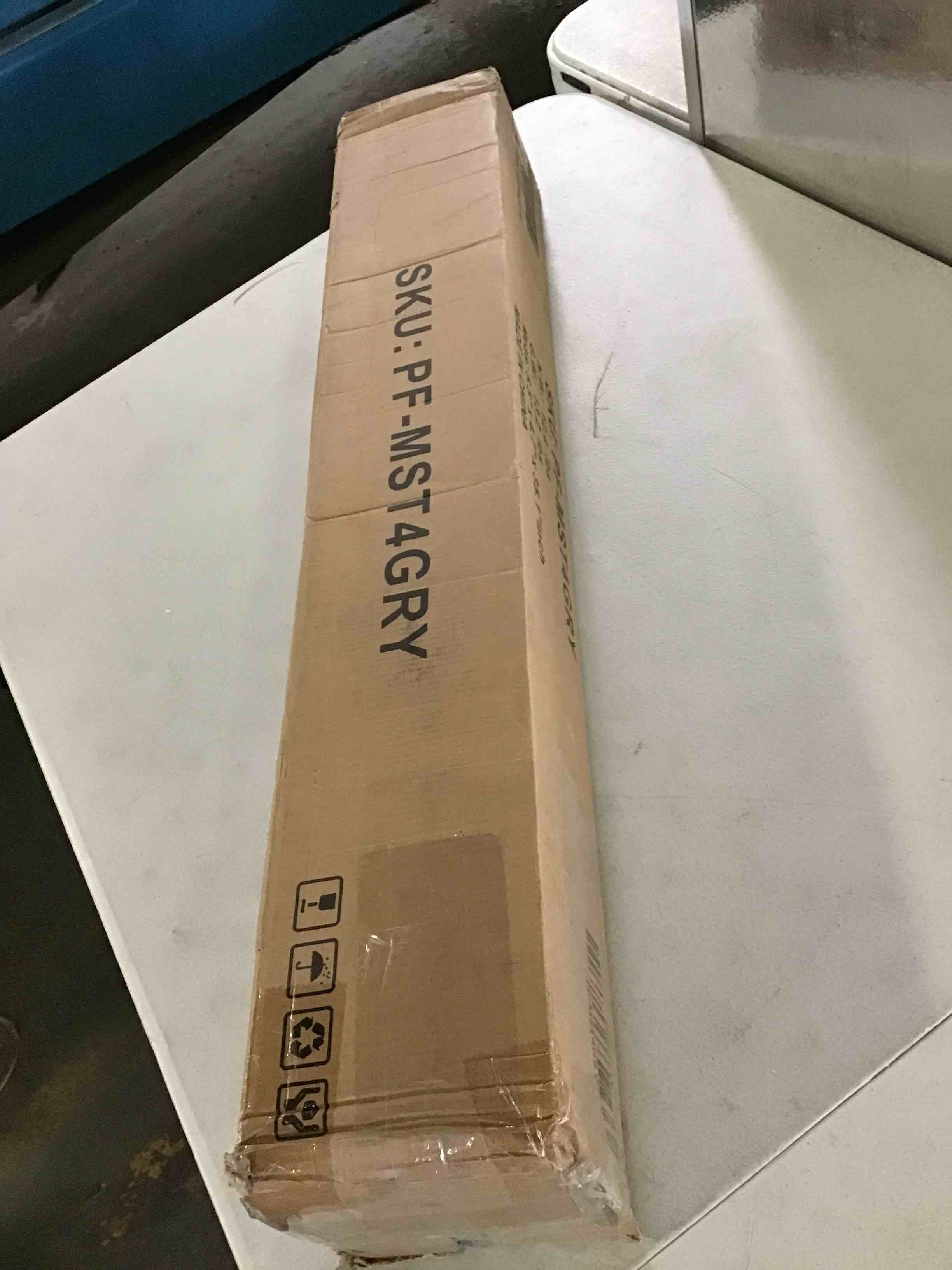 https://s3.amazonaws.com/lotting-images-prod/bidfta/BLU5139137_1694720853575.jpeg