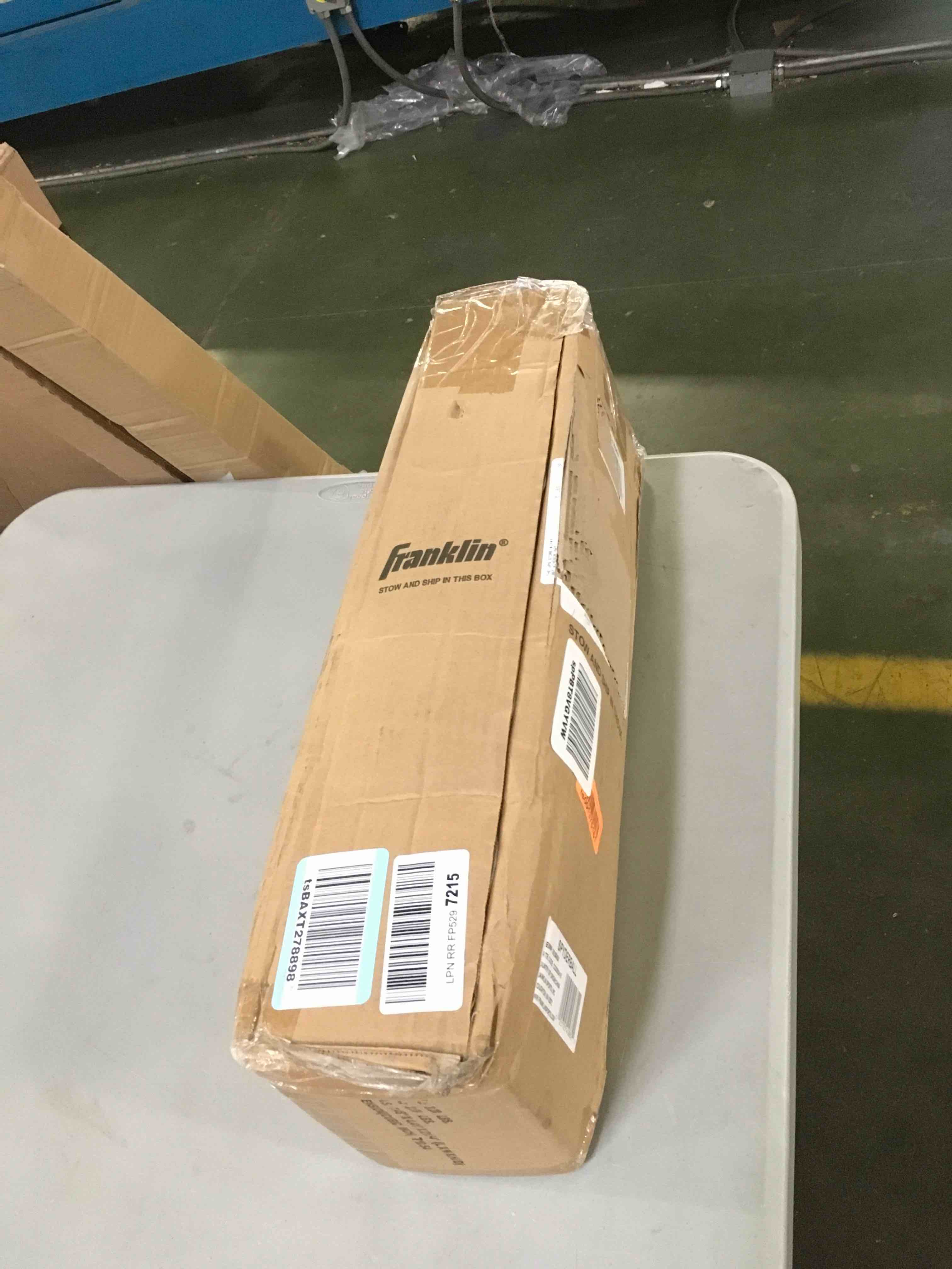 https://s3.amazonaws.com/lotting-images-prod/bidfta/BLU5141428_1694094747330.jpeg