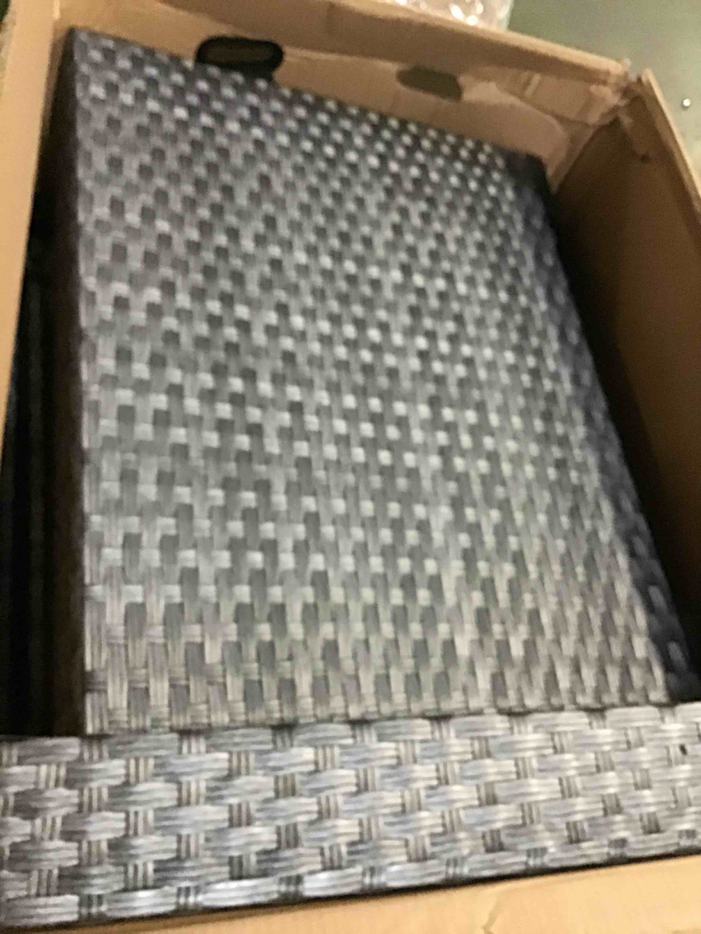 https://s3.amazonaws.com/lotting-images-prod/bidfta/BLU5141766_1694524376462.jpeg