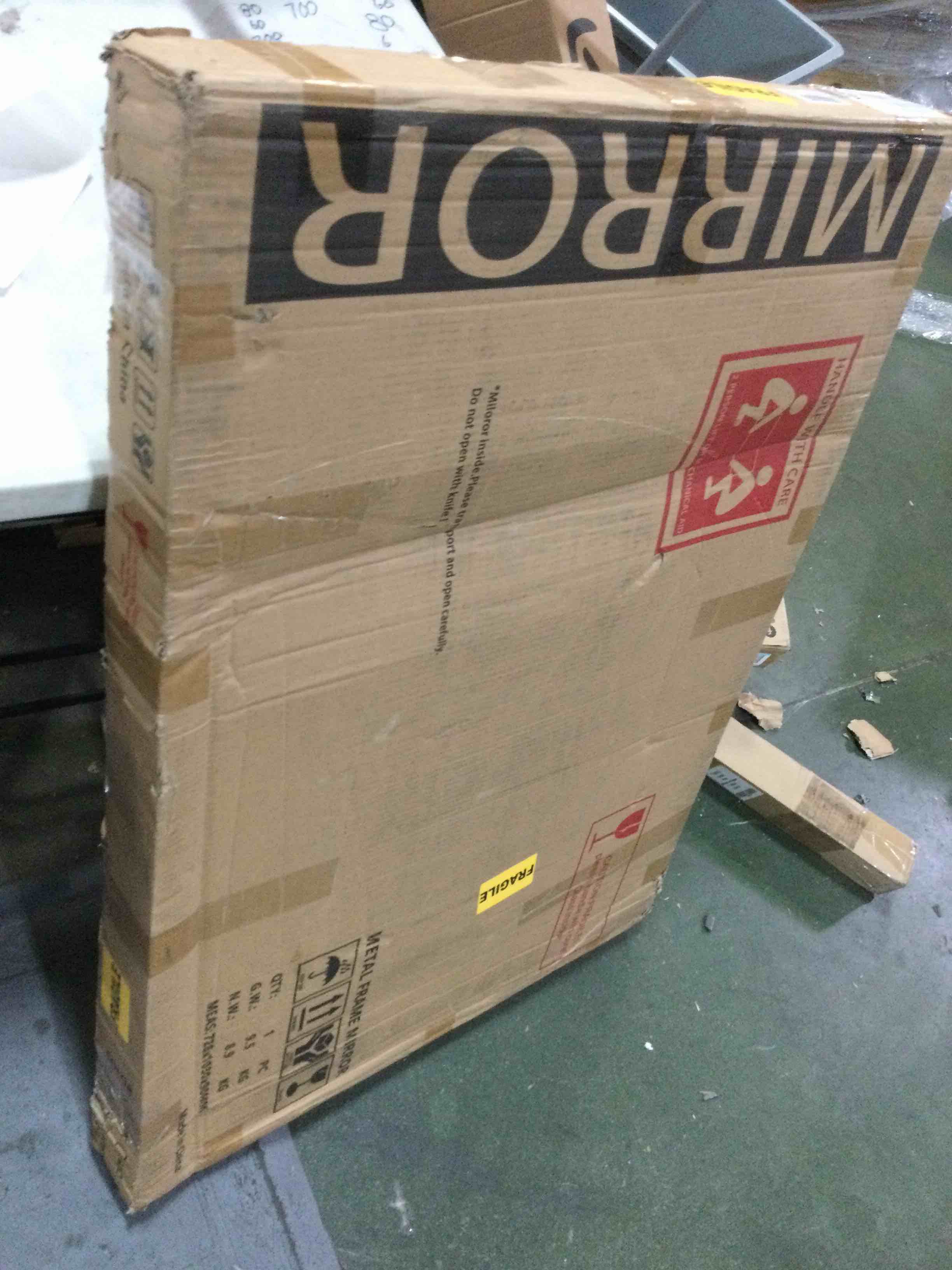 https://s3.amazonaws.com/lotting-images-prod/bidfta/BLU5142076_1695146651112.jpeg