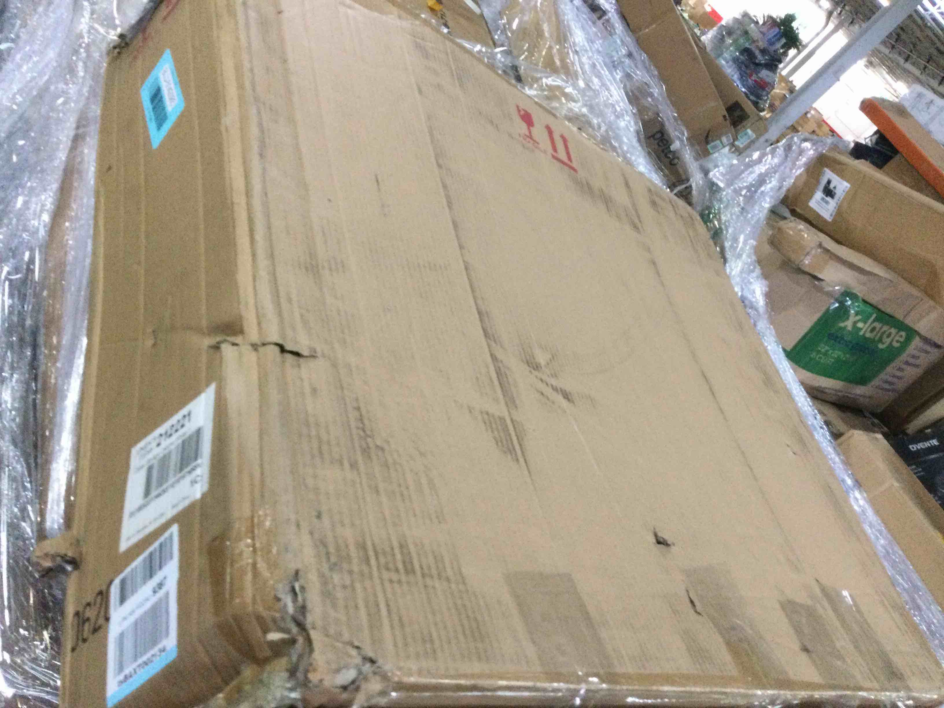 https://s3.amazonaws.com/lotting-images-prod/bidfta/BLU5142085_1695148376743.jpeg
