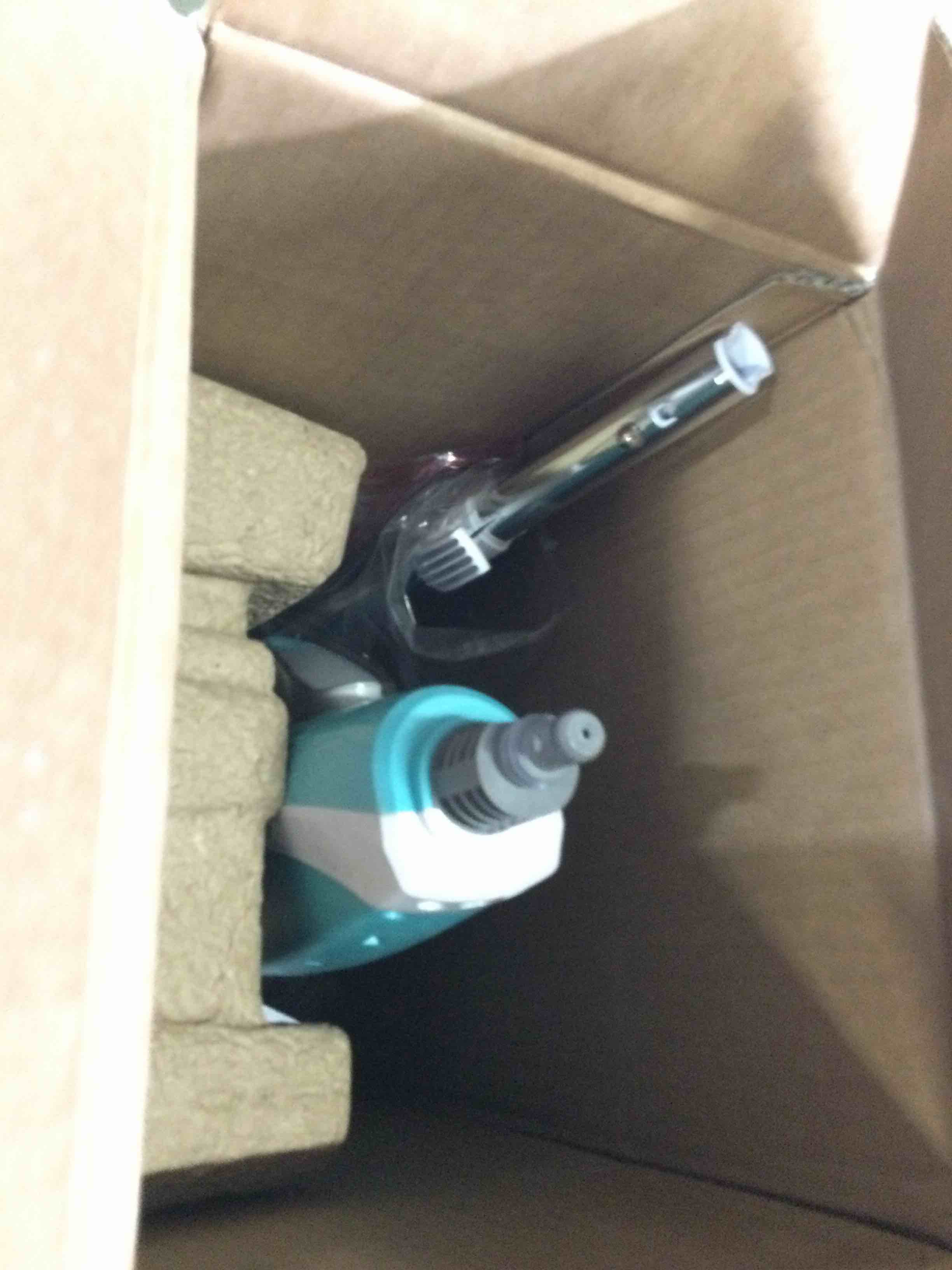 https://s3.amazonaws.com/lotting-images-prod/bidfta/BLU5142195_1695741575475.jpeg