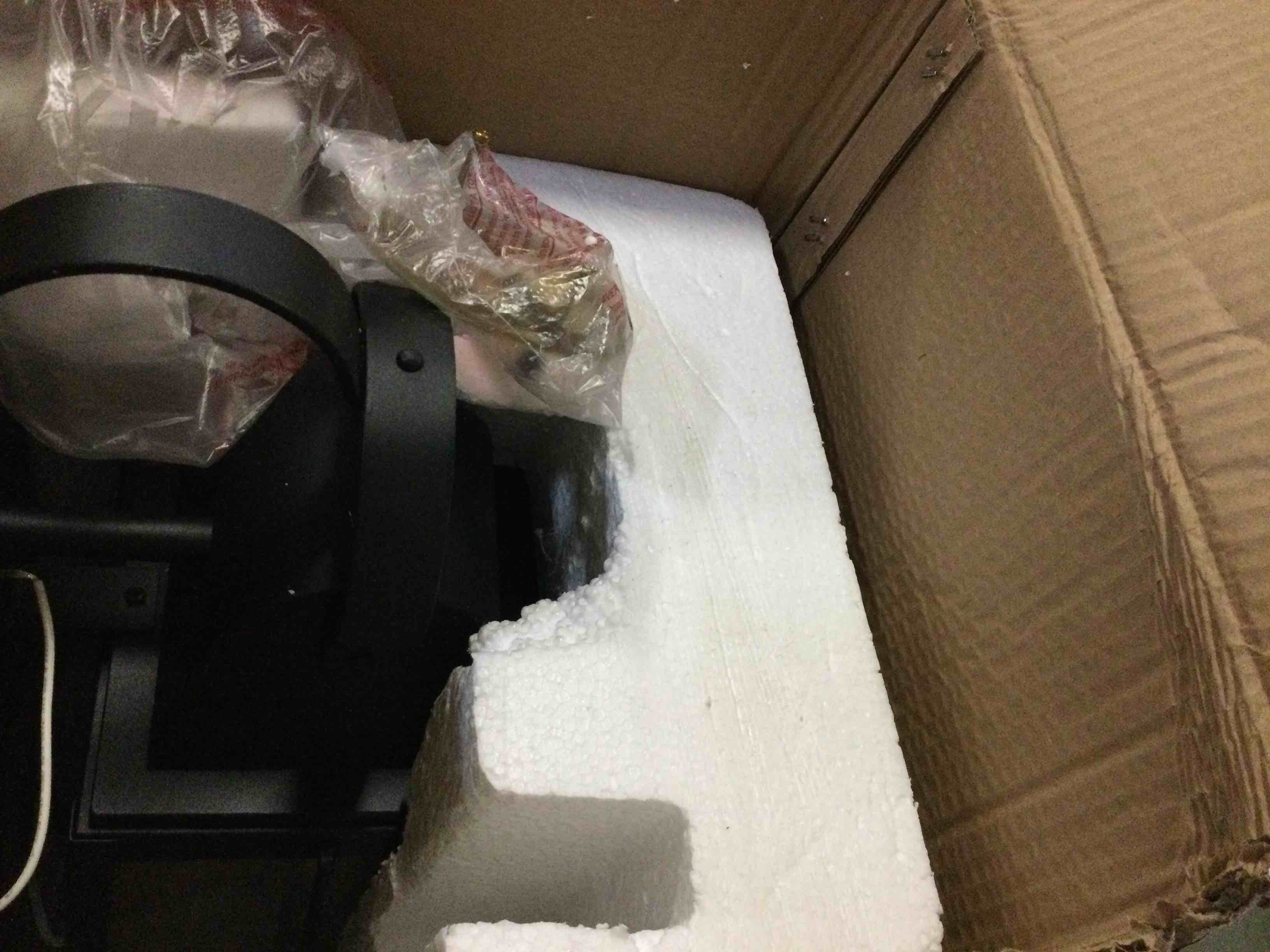 https://s3.amazonaws.com/lotting-images-prod/bidfta/BLU5142338_1695818686714.jpeg