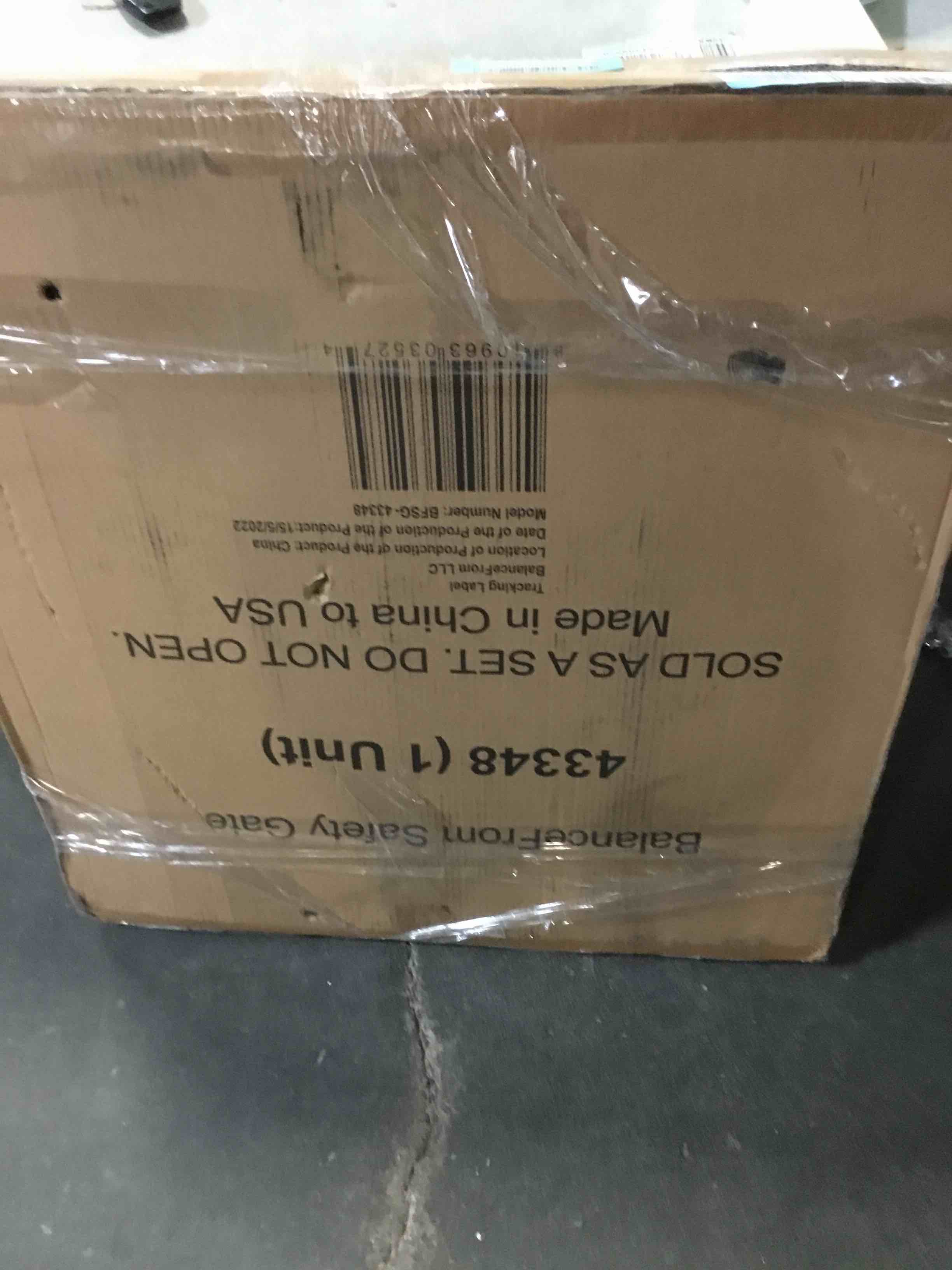 https://s3.amazonaws.com/lotting-images-prod/bidfta/BLU5142787_1694605528144.jpeg